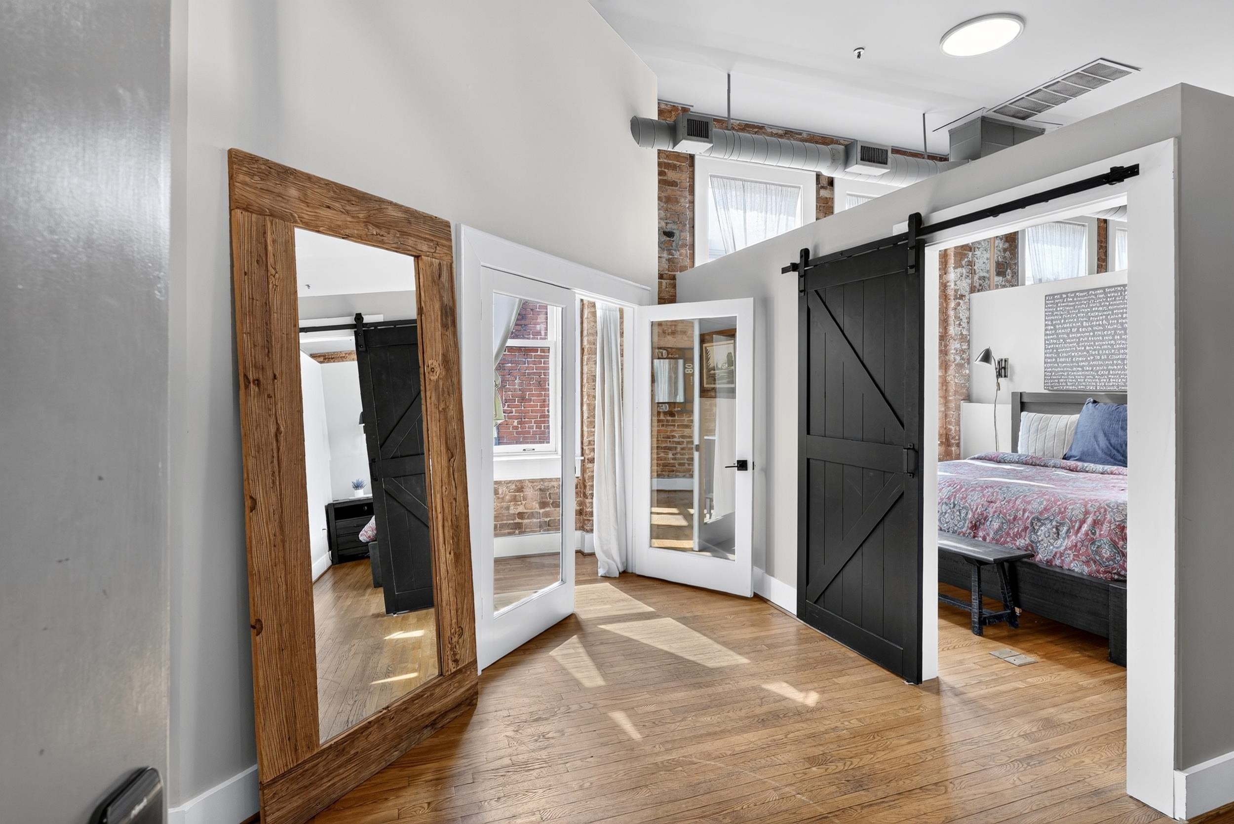 5th image of 102 N Main St, Greenville, SC 29601 | MLS# SPN340200