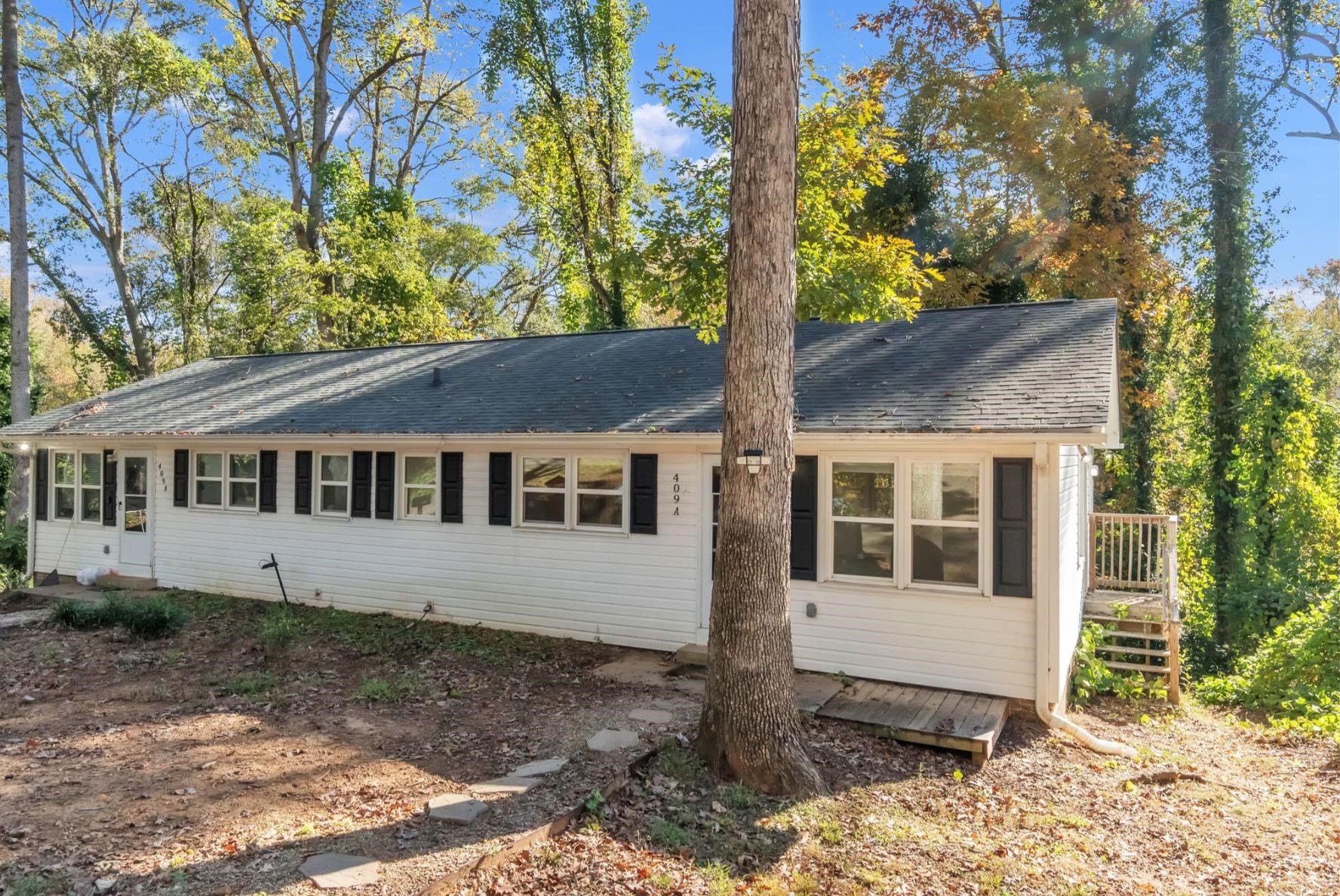 2nd image of 409 Yardley Ct, Spartanburg, SC 29306 | MLS# SPN340275