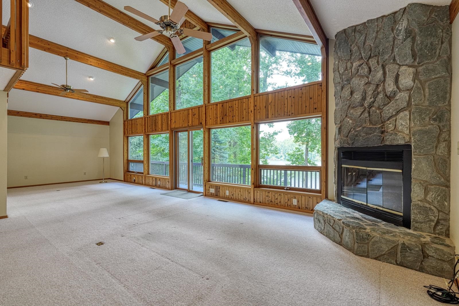 3rd image of 337 Hillcove Pt, Wellford, SC 29385 | MLS# SPN340284