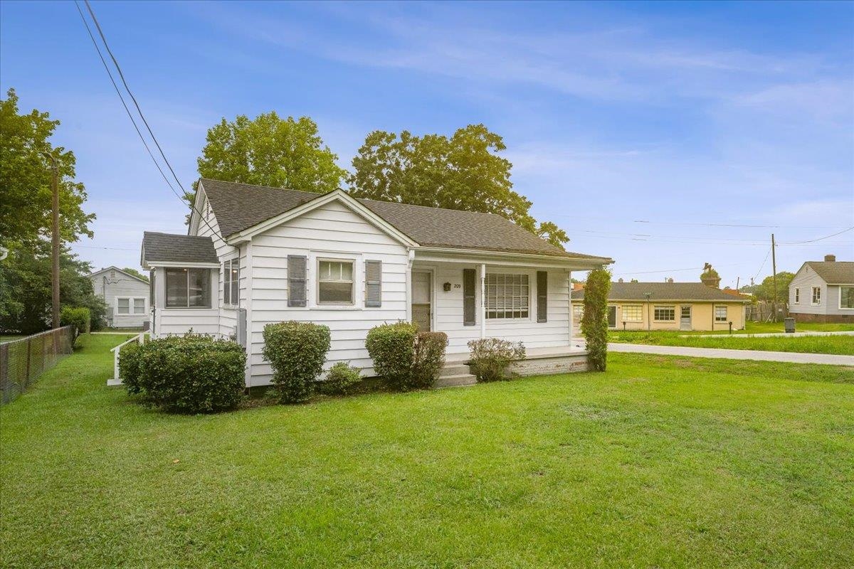 2nd image of 209 W Wilburn Ave, Greenville, SC 29611 | MLS# SPN340285