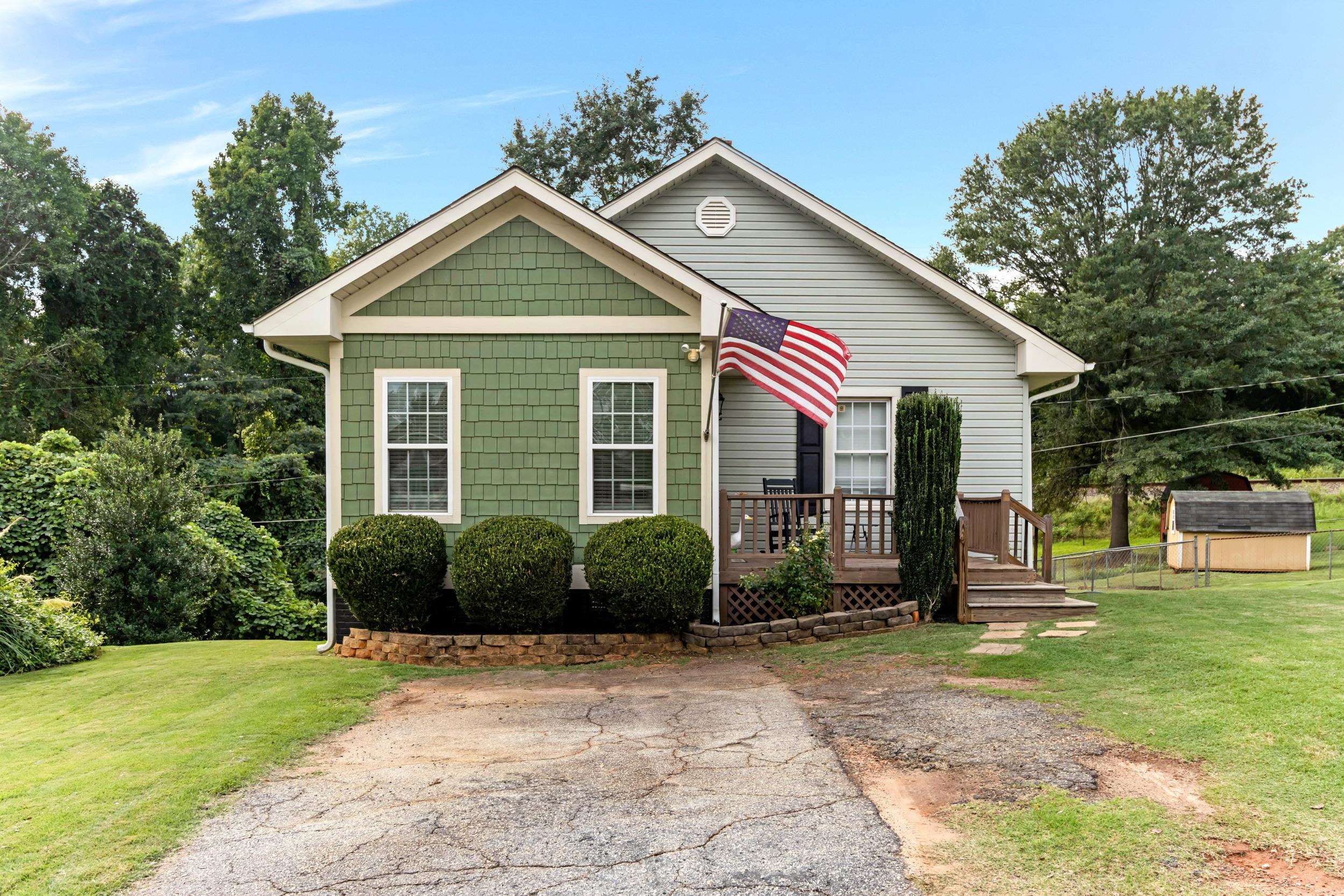 2nd image of 109 Lawrence St, Lyman, SC 29365 | MLS# SPN340386