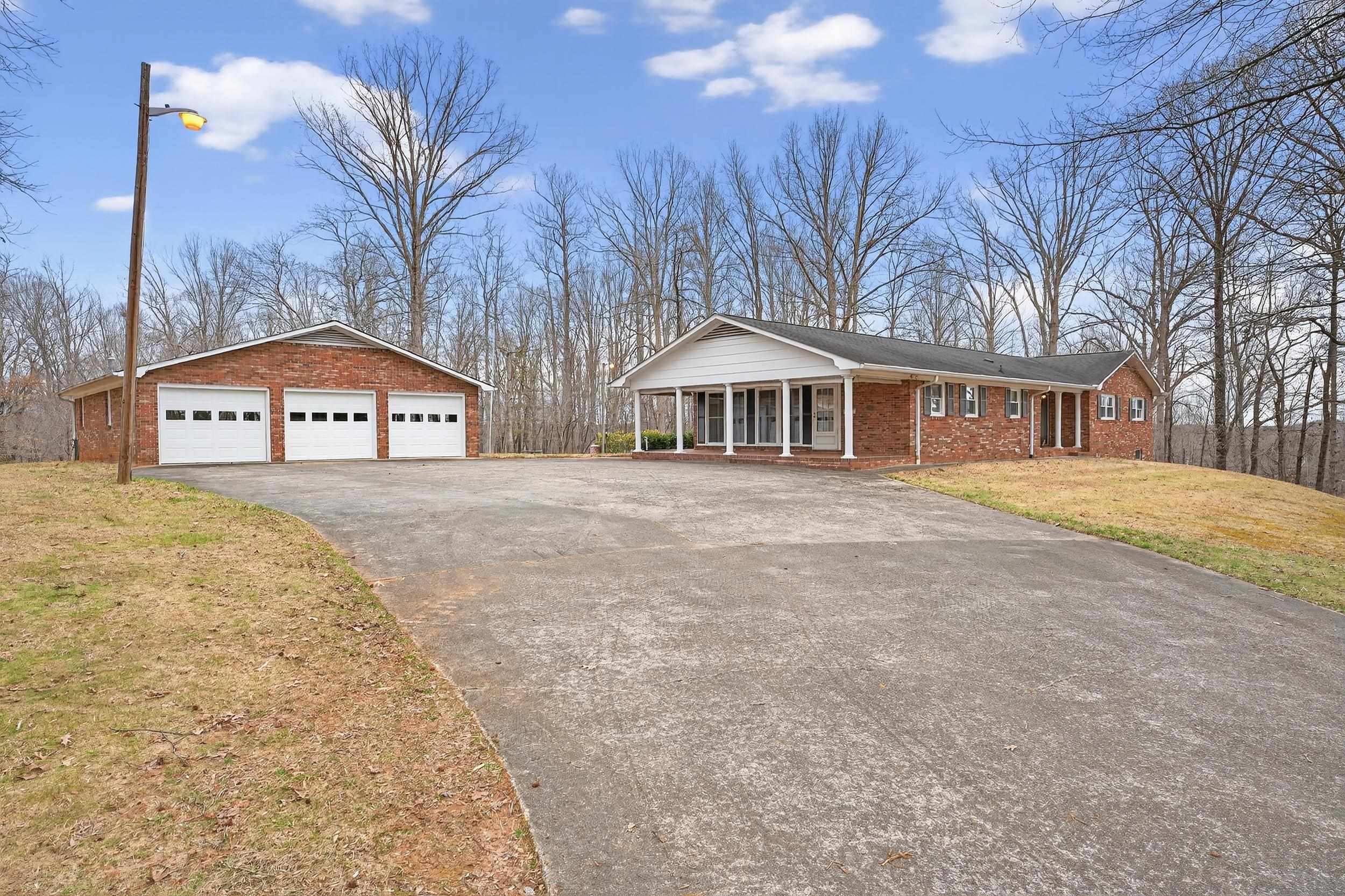 2nd image of 1010 Hwy 14 W Hwy, Landrum, SC 29356 | MLS# SPN340391