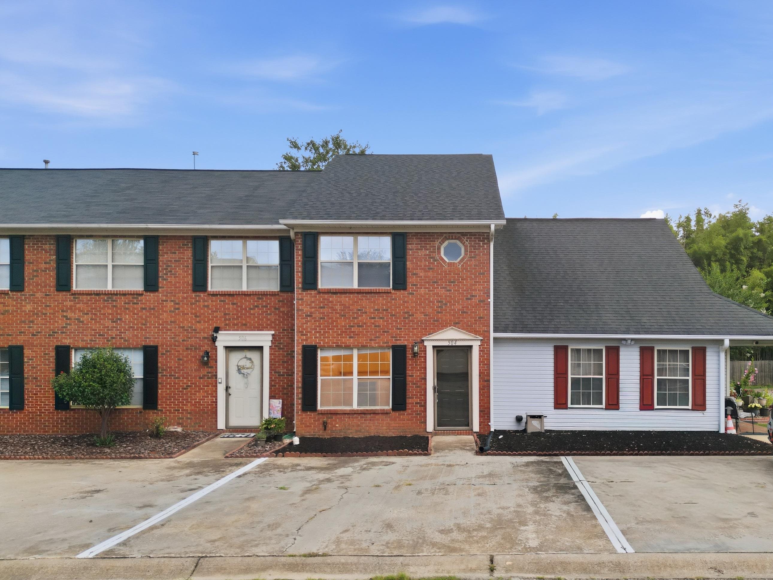 1st image of 504 S Townes Ct, Spartanburg, SC 29301 | MLS# SPN340404