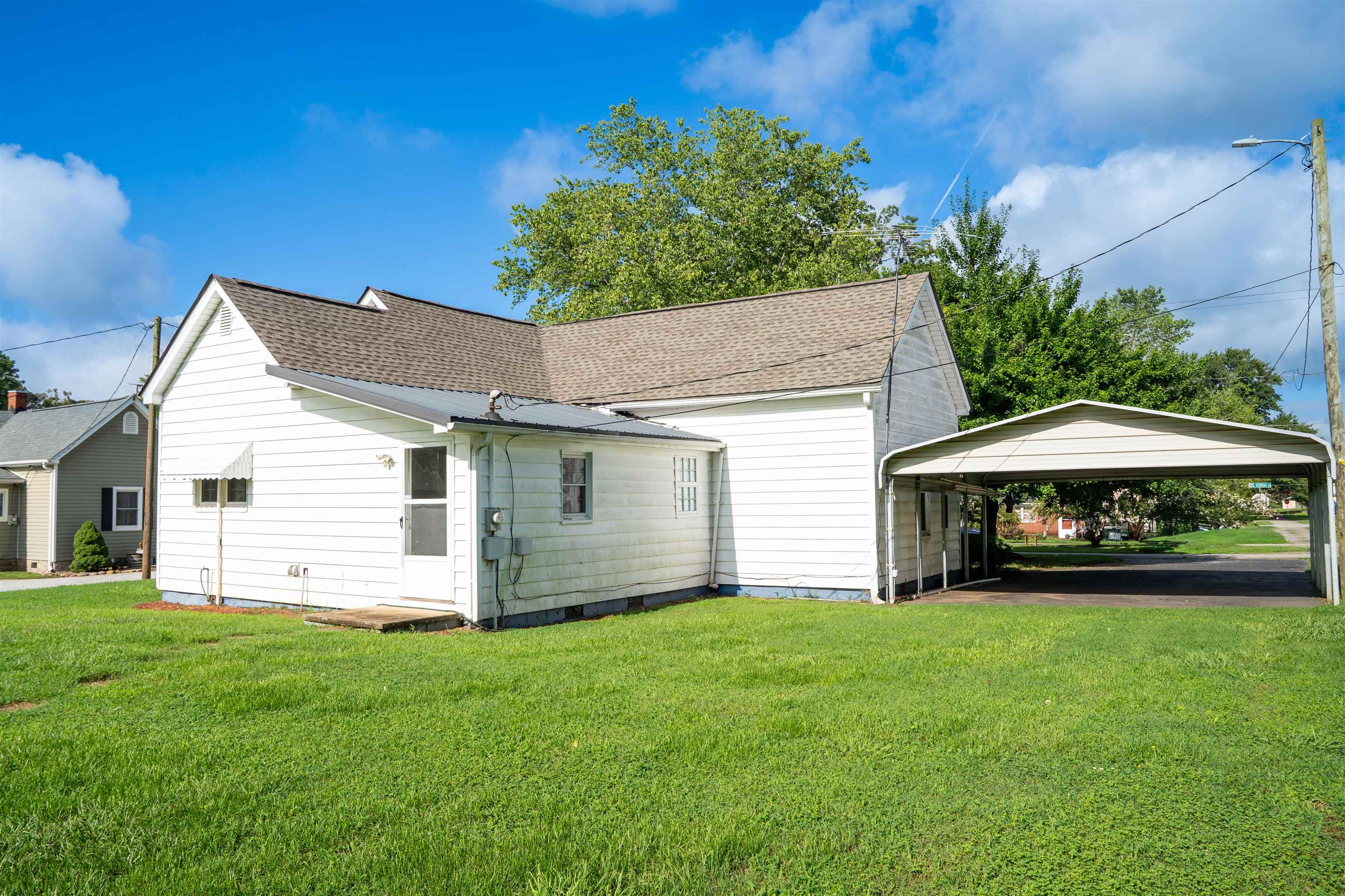 2nd image of 609 S Georgia Ave, Chesnee, SC 29323 | MLS# SPN340417