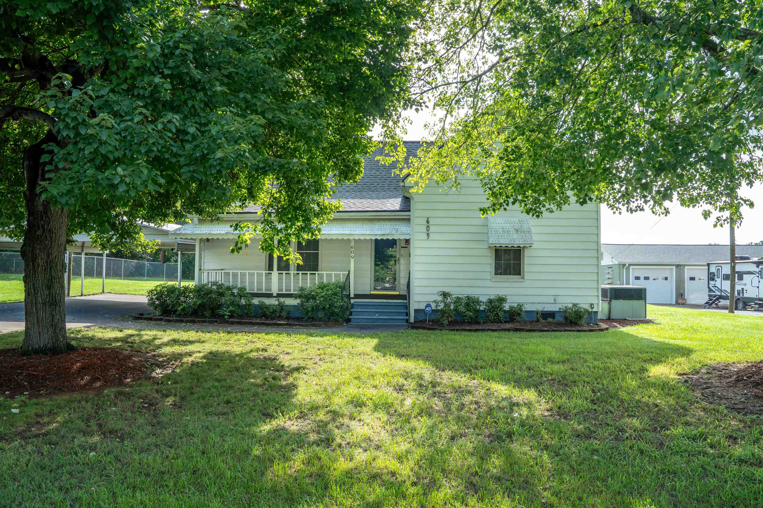1st image of 609 S Georgia Ave, Chesnee, SC 29323 | MLS# SPN340417