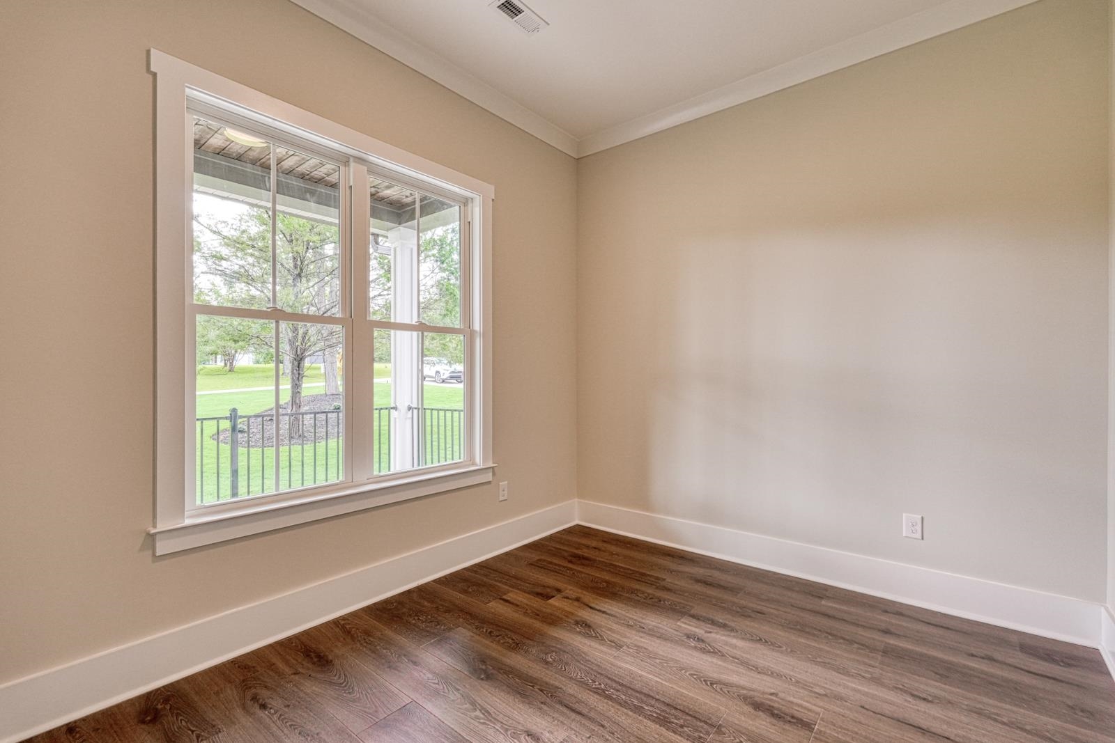 4th image of 586 Clifdale Rd, Spartanburg, SC 29307 | MLS# SPN340451