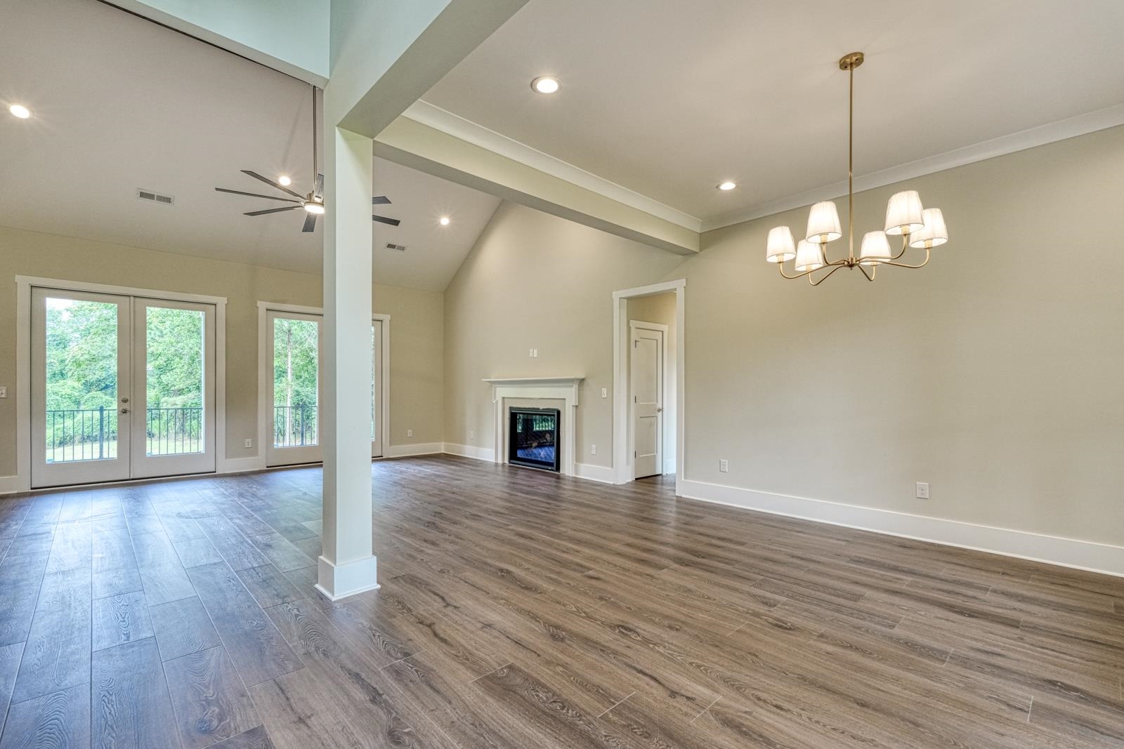 3rd image of 586 Clifdale Rd, Spartanburg, SC 29307 | MLS# SPN340451