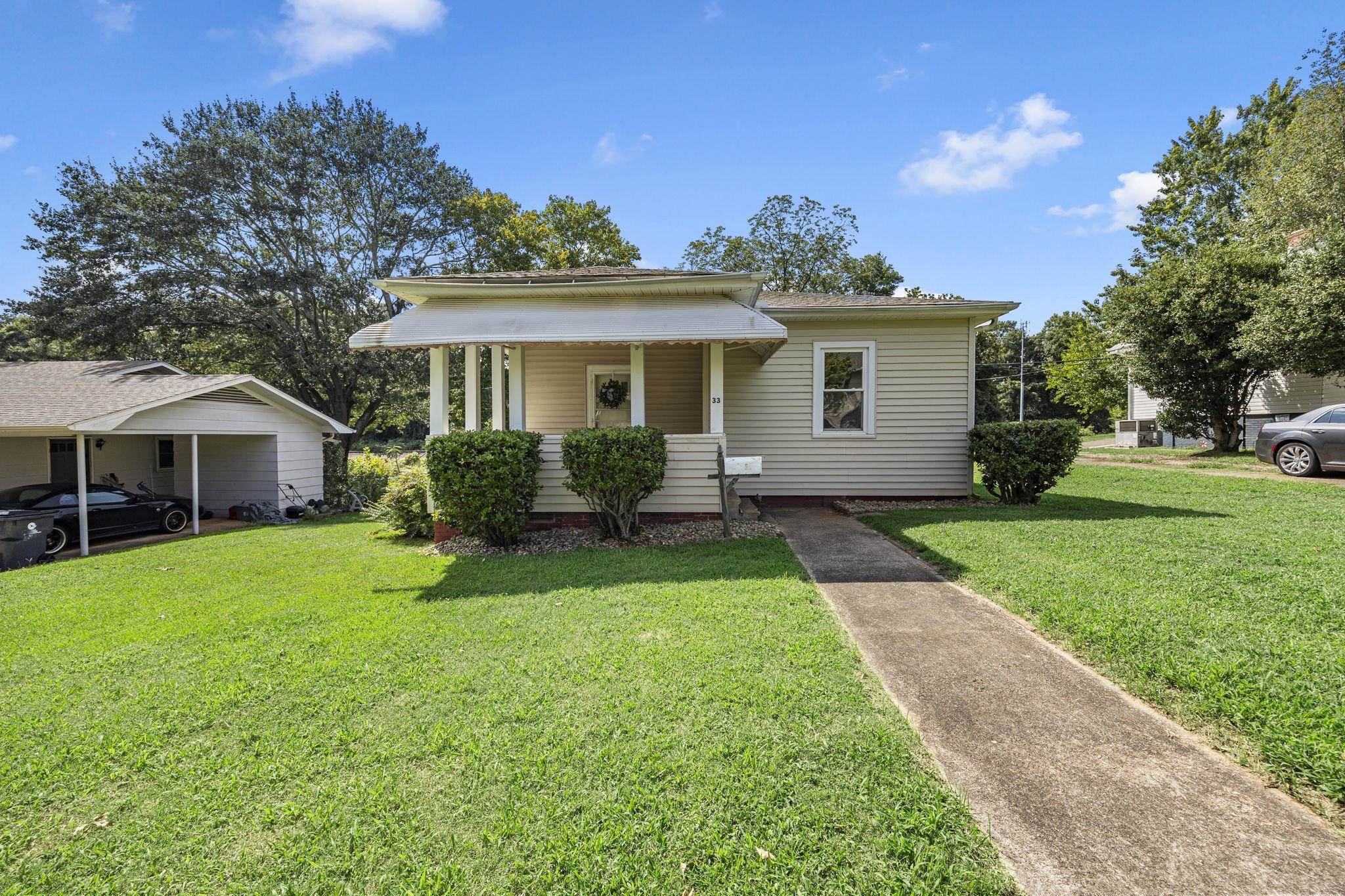 4th image of 33 Lawrence St, Lyman, SC 29365 | MLS# SPN340474