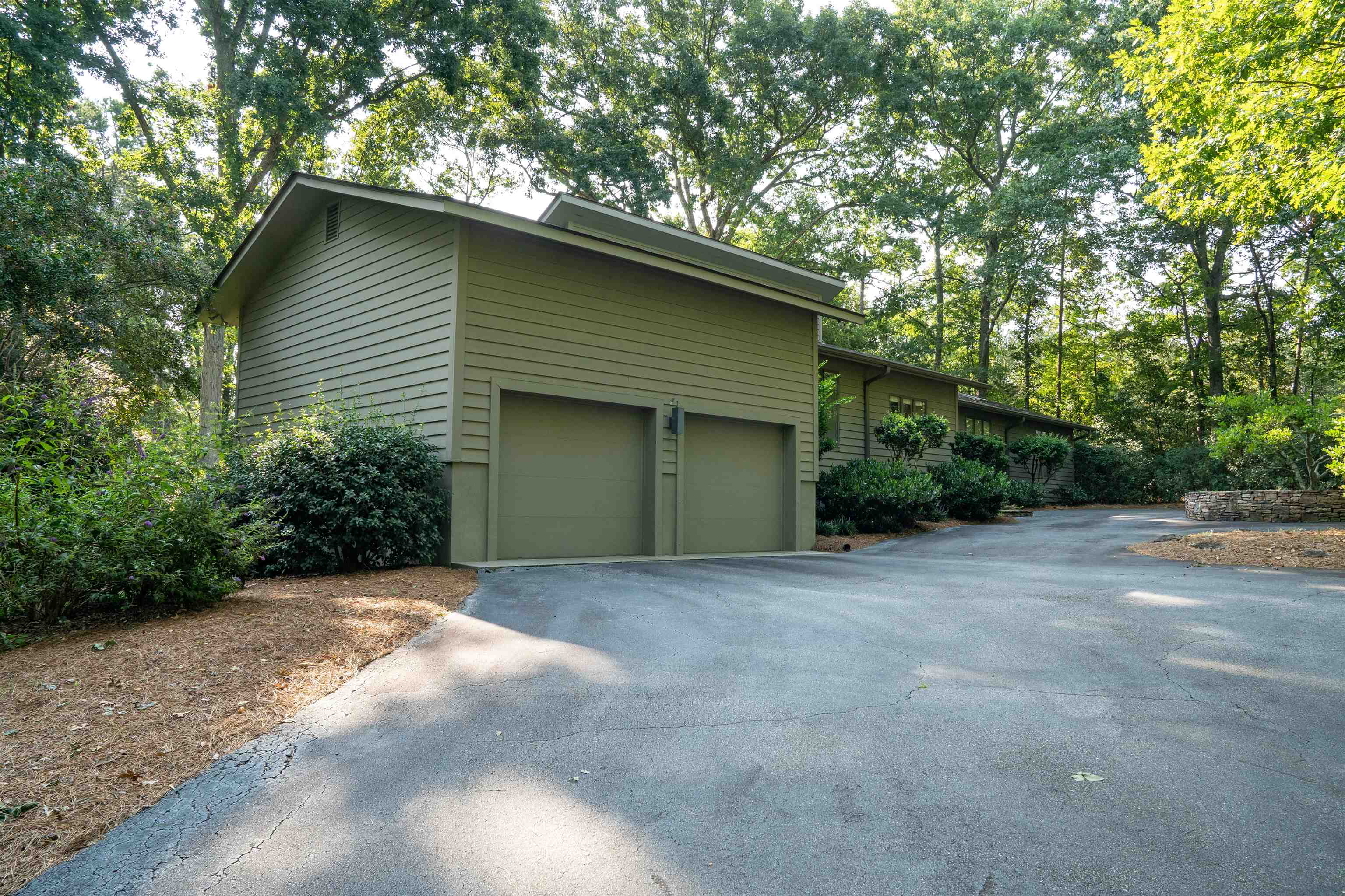 3rd image of 100 Wood Lily Ln, Spartanburg, SC 29307 | MLS# SPN340510
