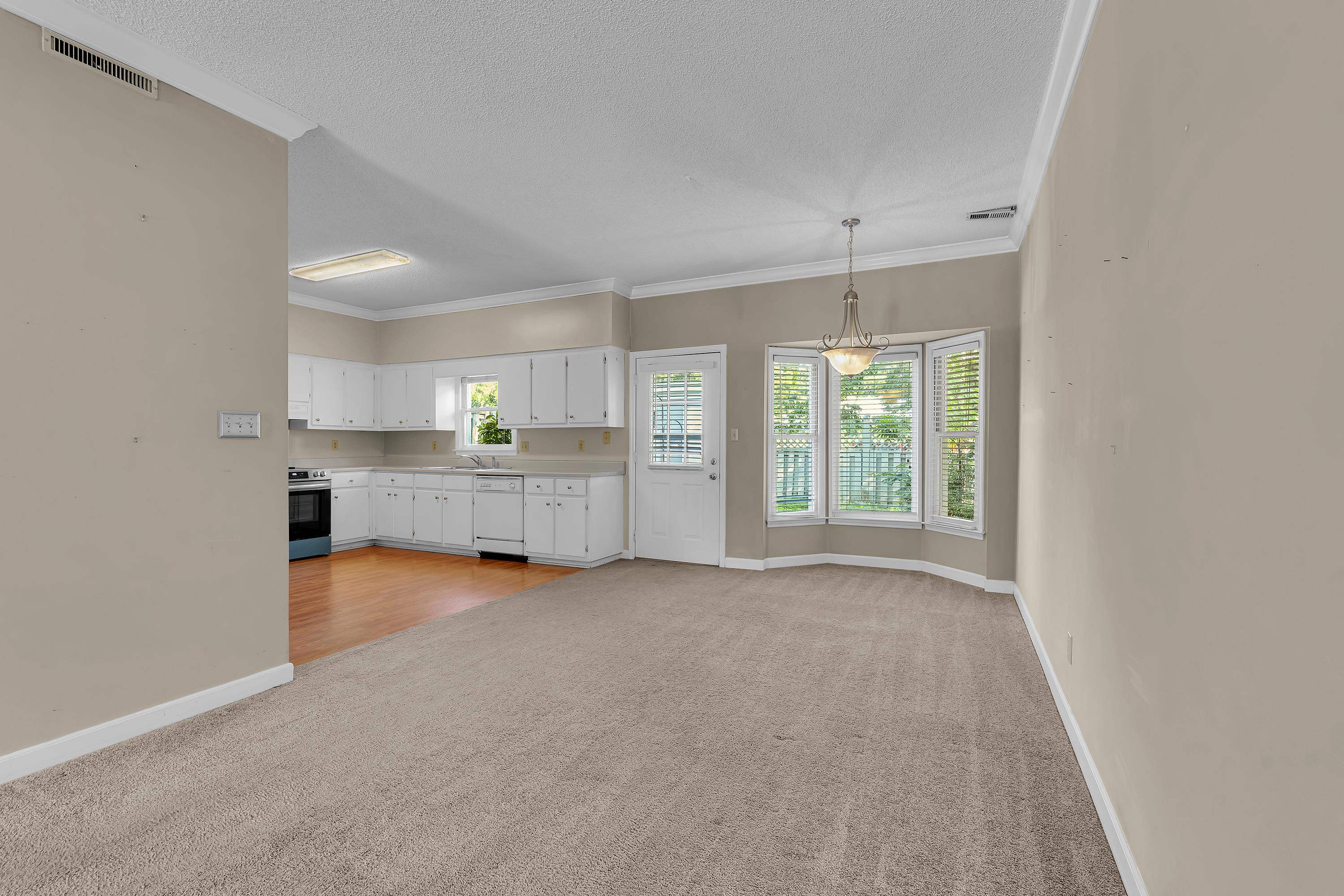 5th image of 218 Woodburn Club Ln, Spartanburg, SC 29302 | MLS# SPN340562