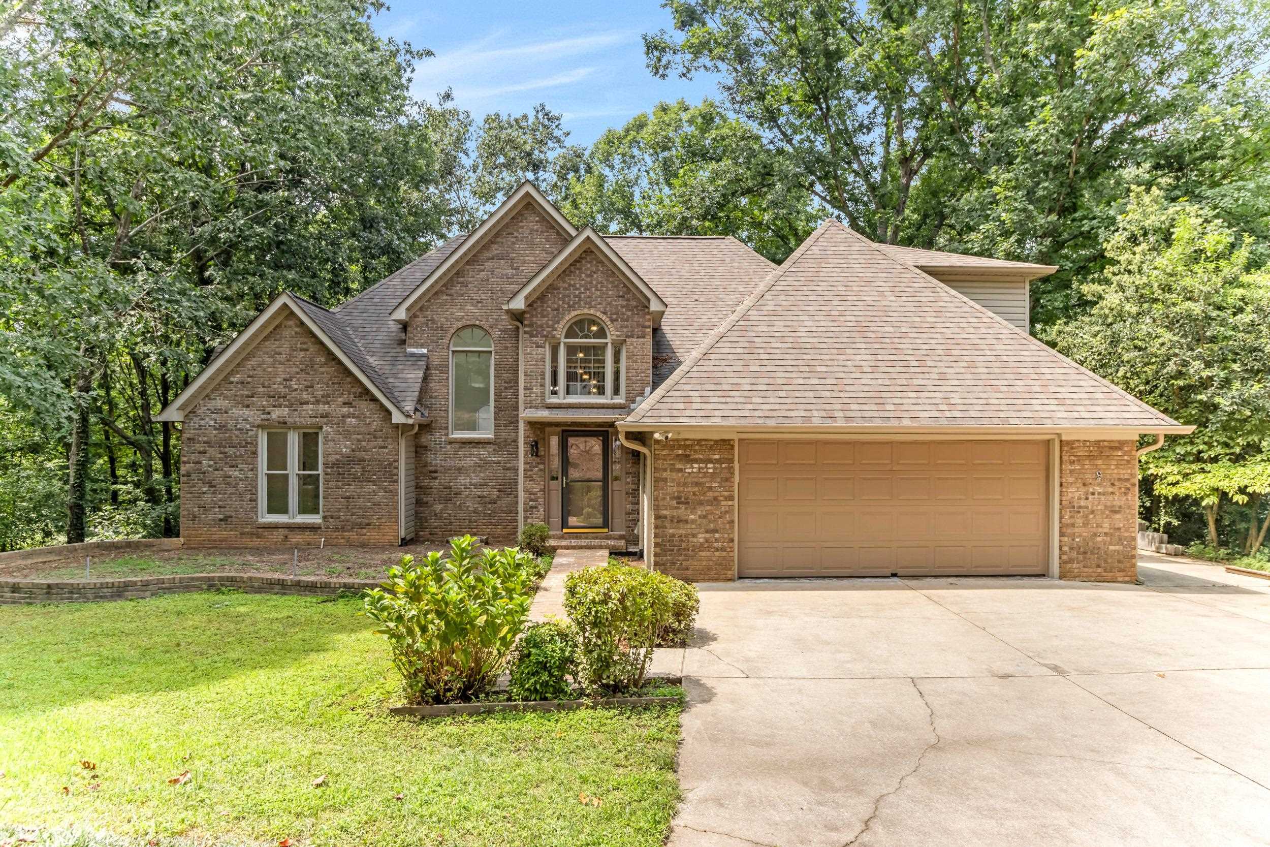2nd image of 412 Woodgrove Ter, Spartanburg, SC 29301 | MLS# SPN340583