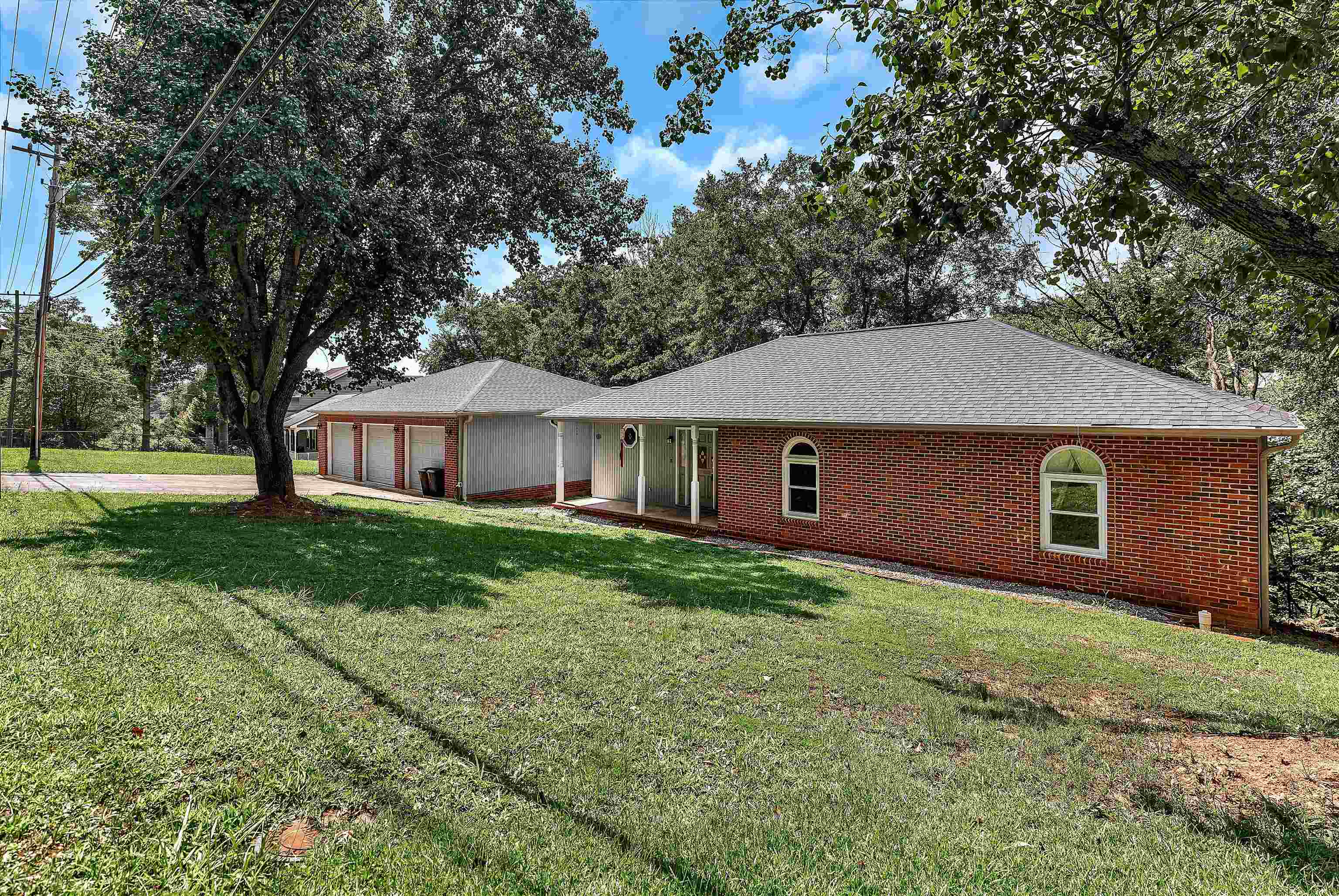 4th image of 118 Old Saluda Dam Rd, Greenville, SC 29611 | MLS# SPN340587