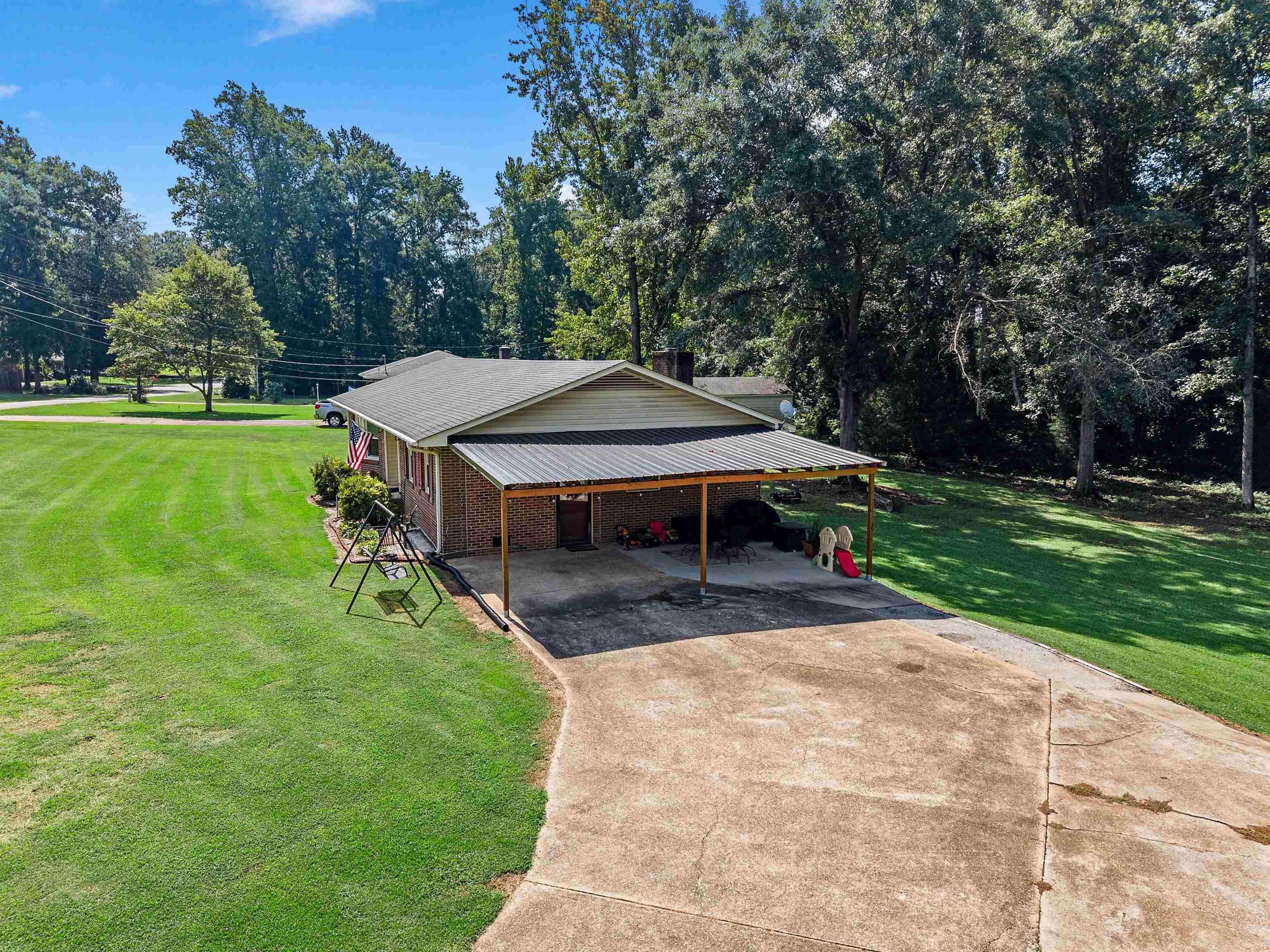 5th image of 321 Belair, Wellford, SC 29385 | MLS# SPN340595