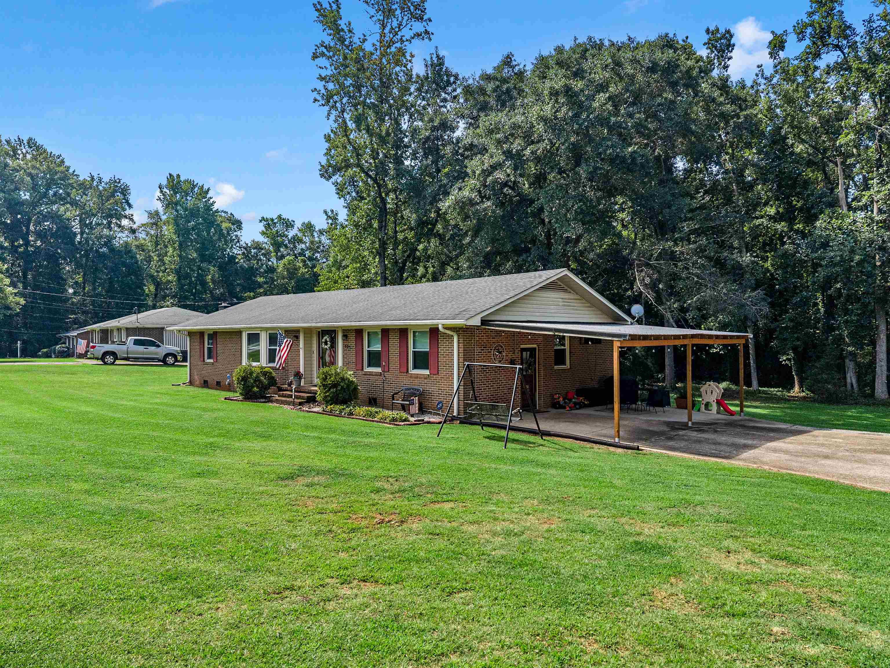 4th image of 321 Belair, Wellford, SC 29385 | MLS# SPN340595