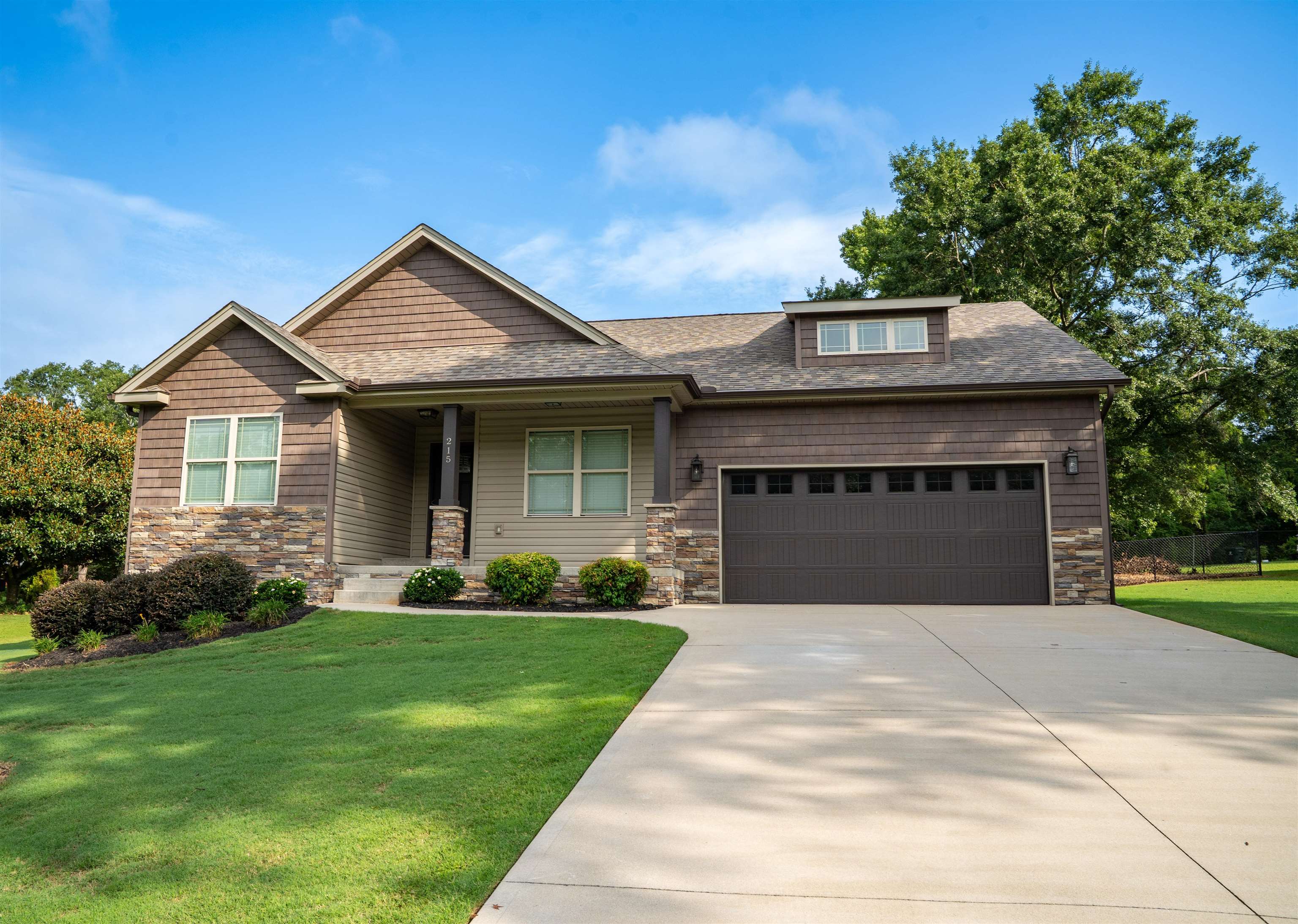 2nd image of 215 Zoar Heights Rd, Greer, SC 29651 | MLS# SPN340639