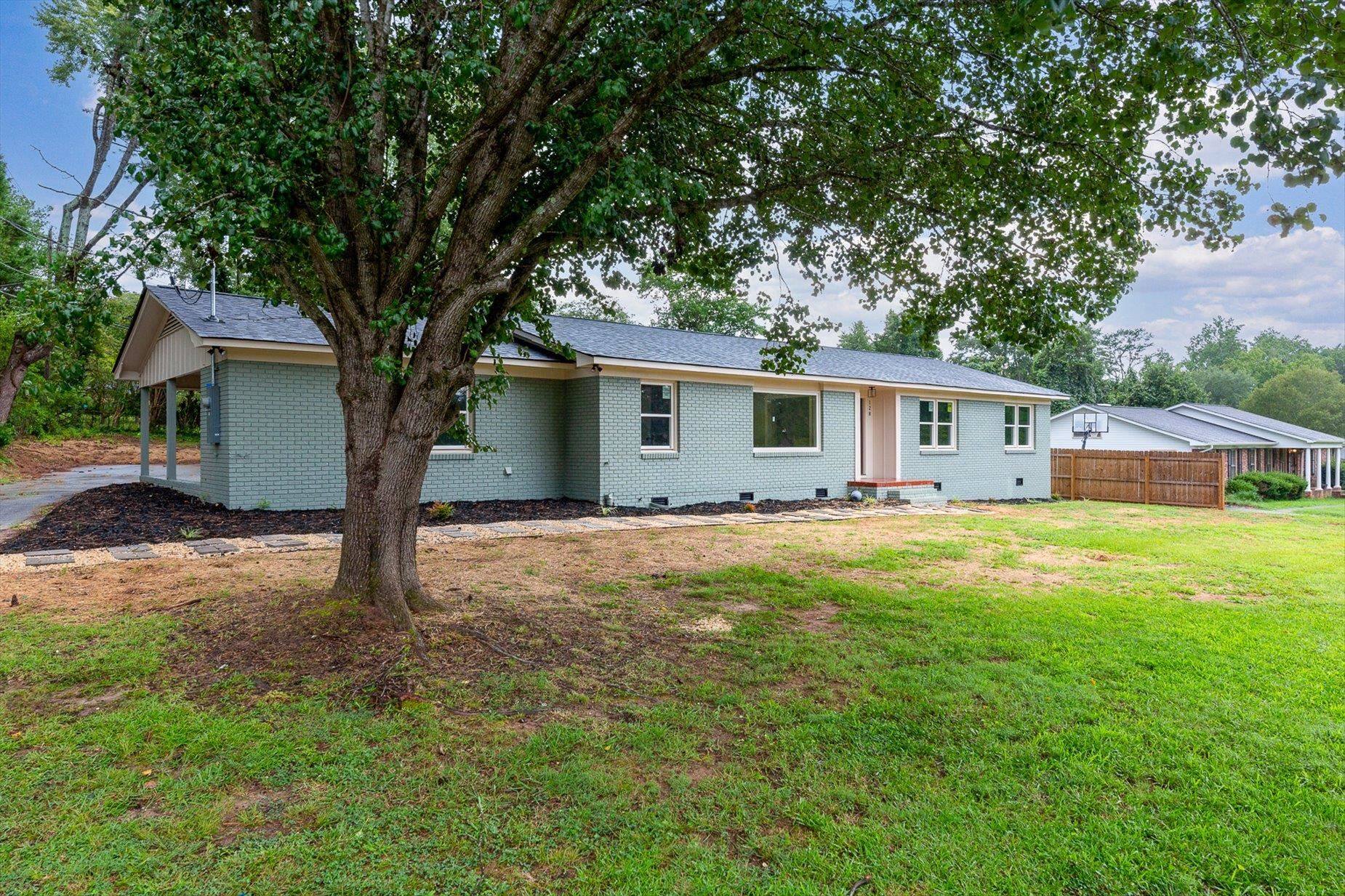 2nd image of 128 Galaxie Pl, Spartanburg, SC 29307 | MLS# SPN340651
