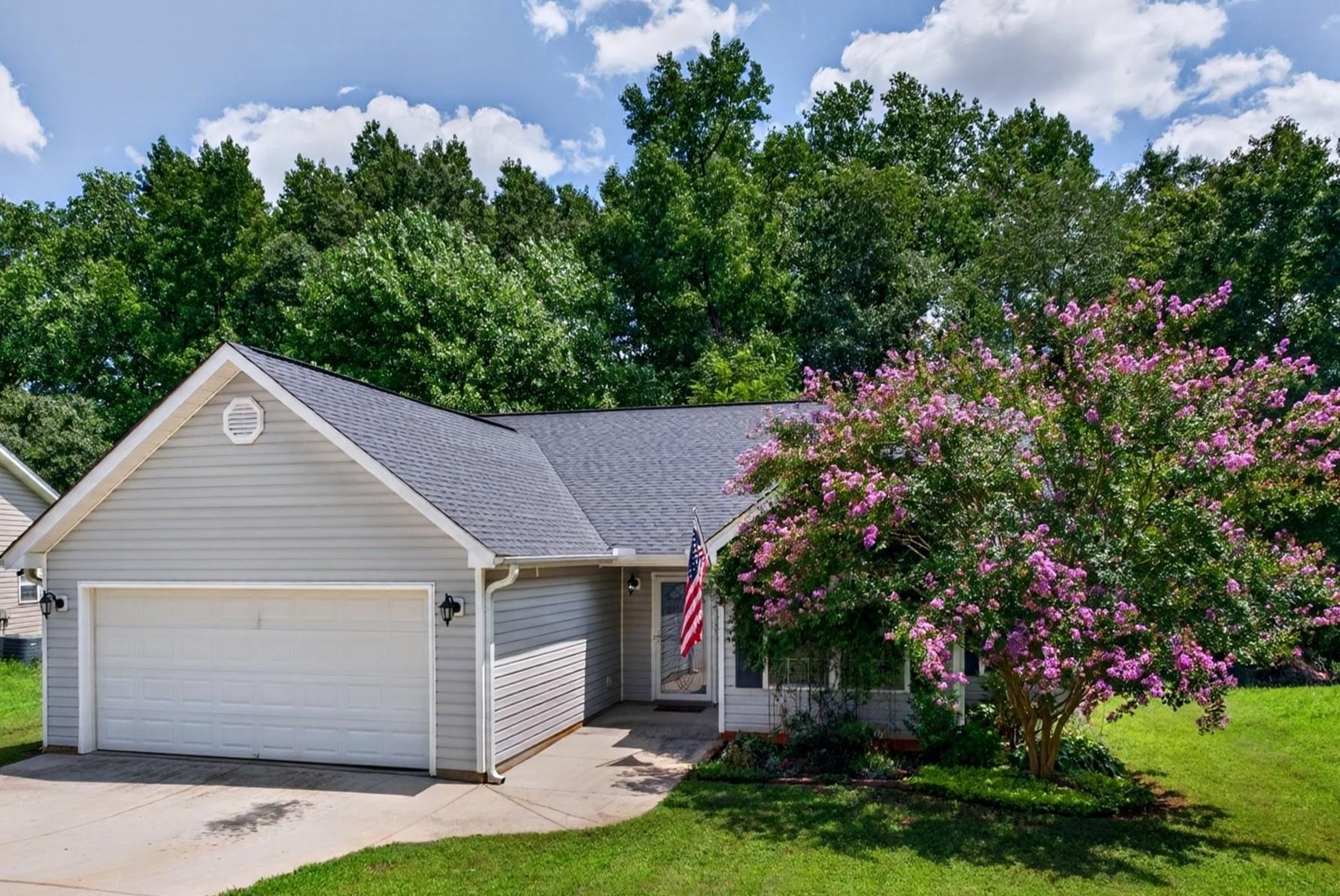 1st image of 112 Slate Ln, Greer, SC 29650 | MLS# SPN340660