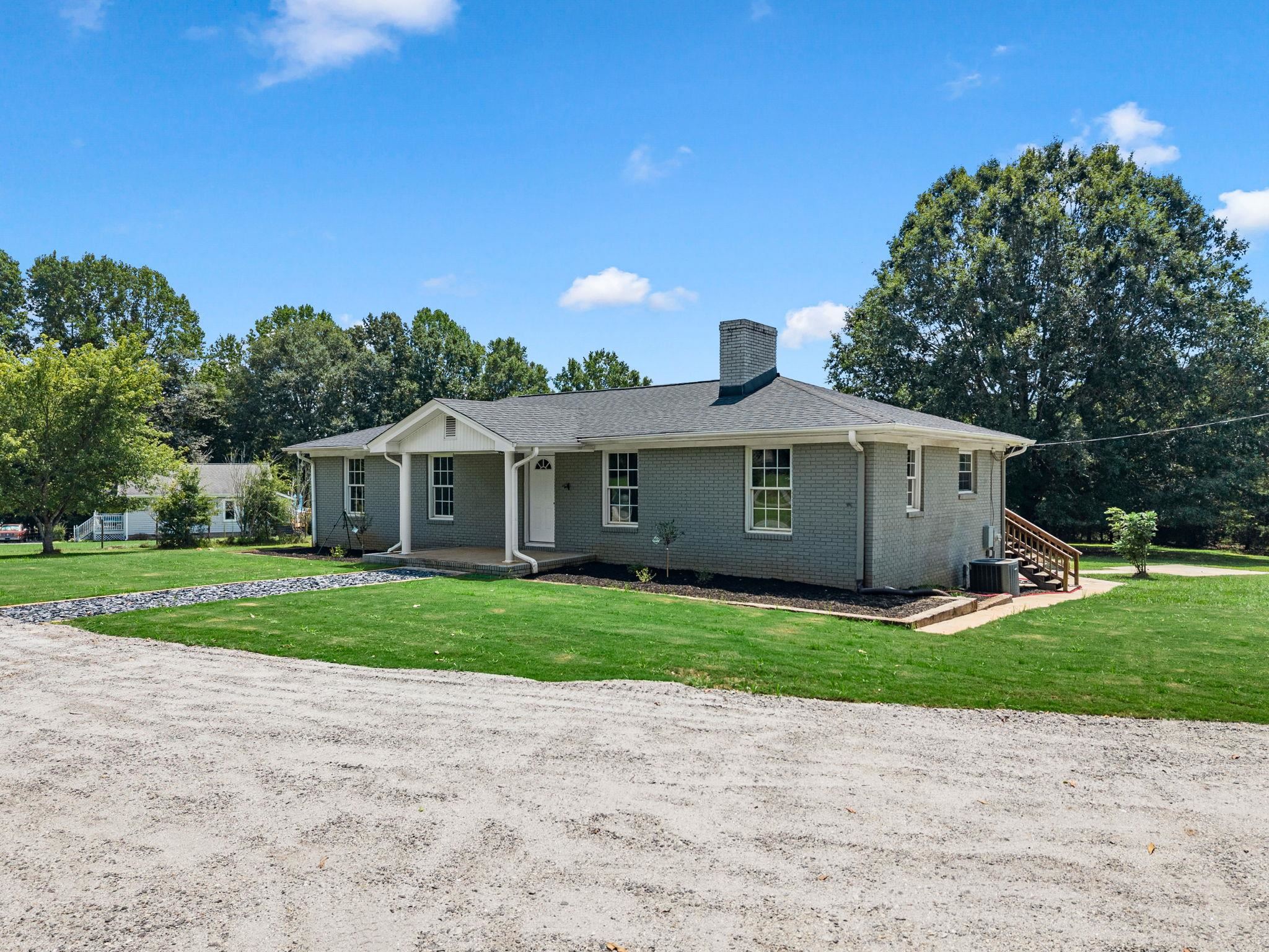 2nd image of 241 Jordan Creek Rd, Inman, SC 29349 | MLS# SPN340712
