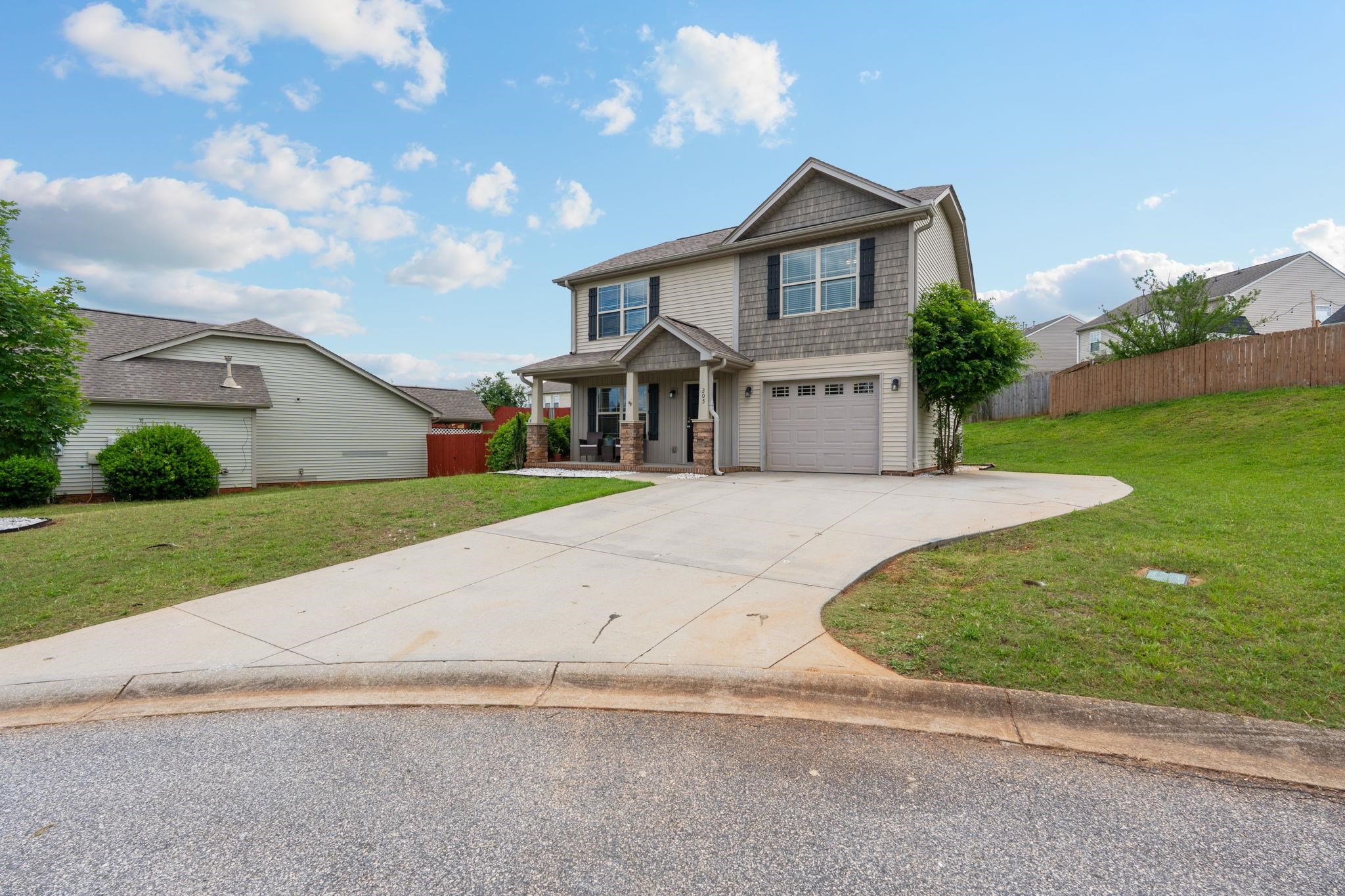 4th image of 205 Mariner Ct, Greer, SC 29650 | MLS# SPN340778