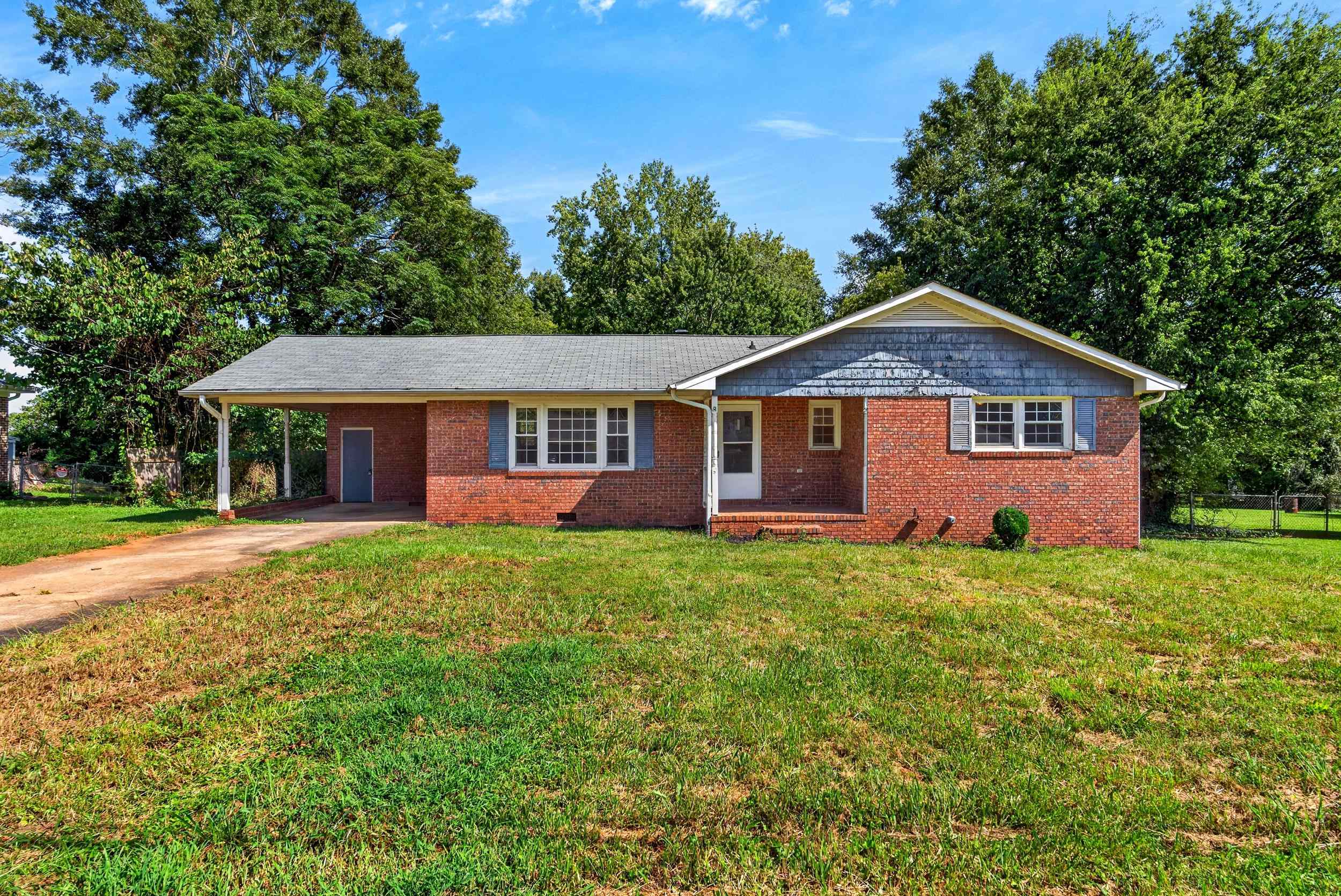 1st image of 151 Woodhaven Dr, Spartanburg, SC 29307 | MLS# SPN340798