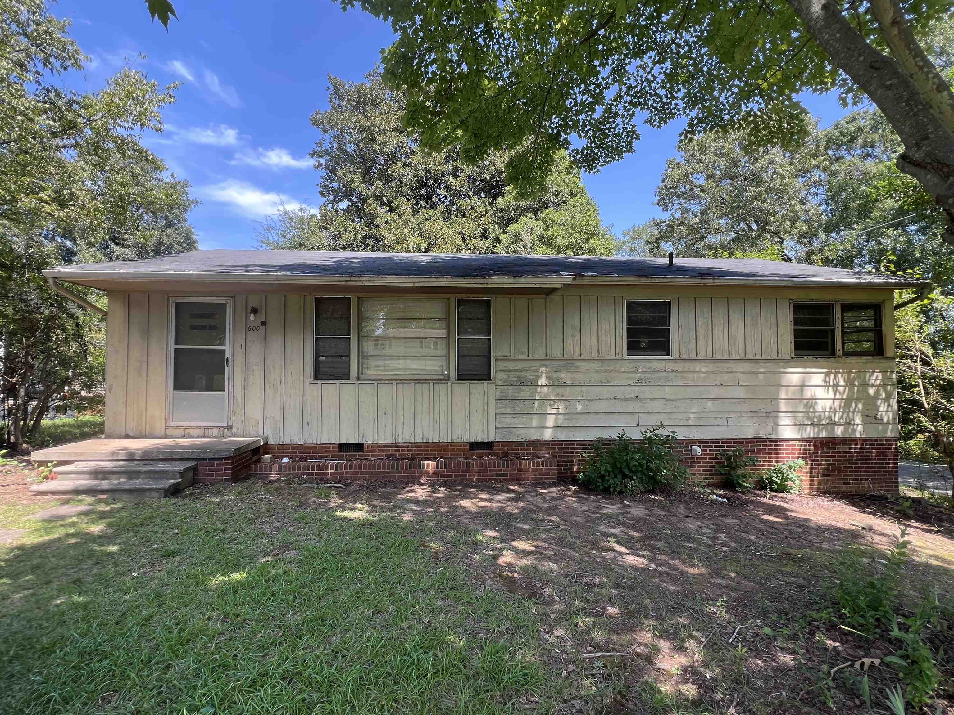 1st image of 600 Greenhill Rd, Spartanburg, SC 29303 | MLS# SPN340829