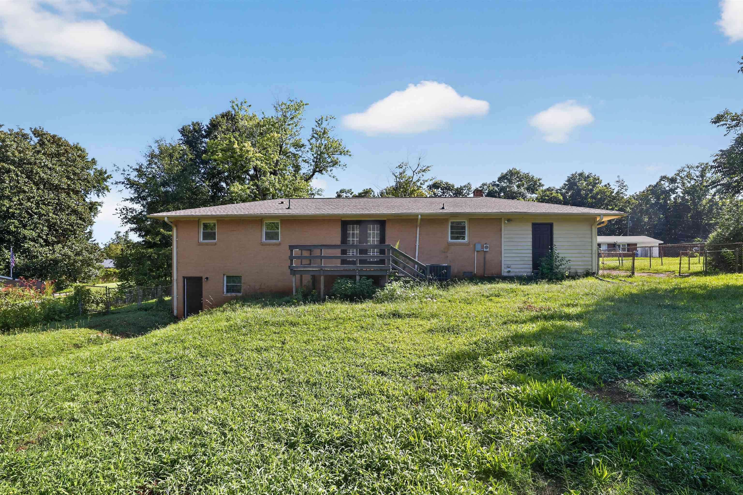 2nd image of 161 Floyd Heights Dr, Spartanburg, SC 29303 | MLS# SPN340832