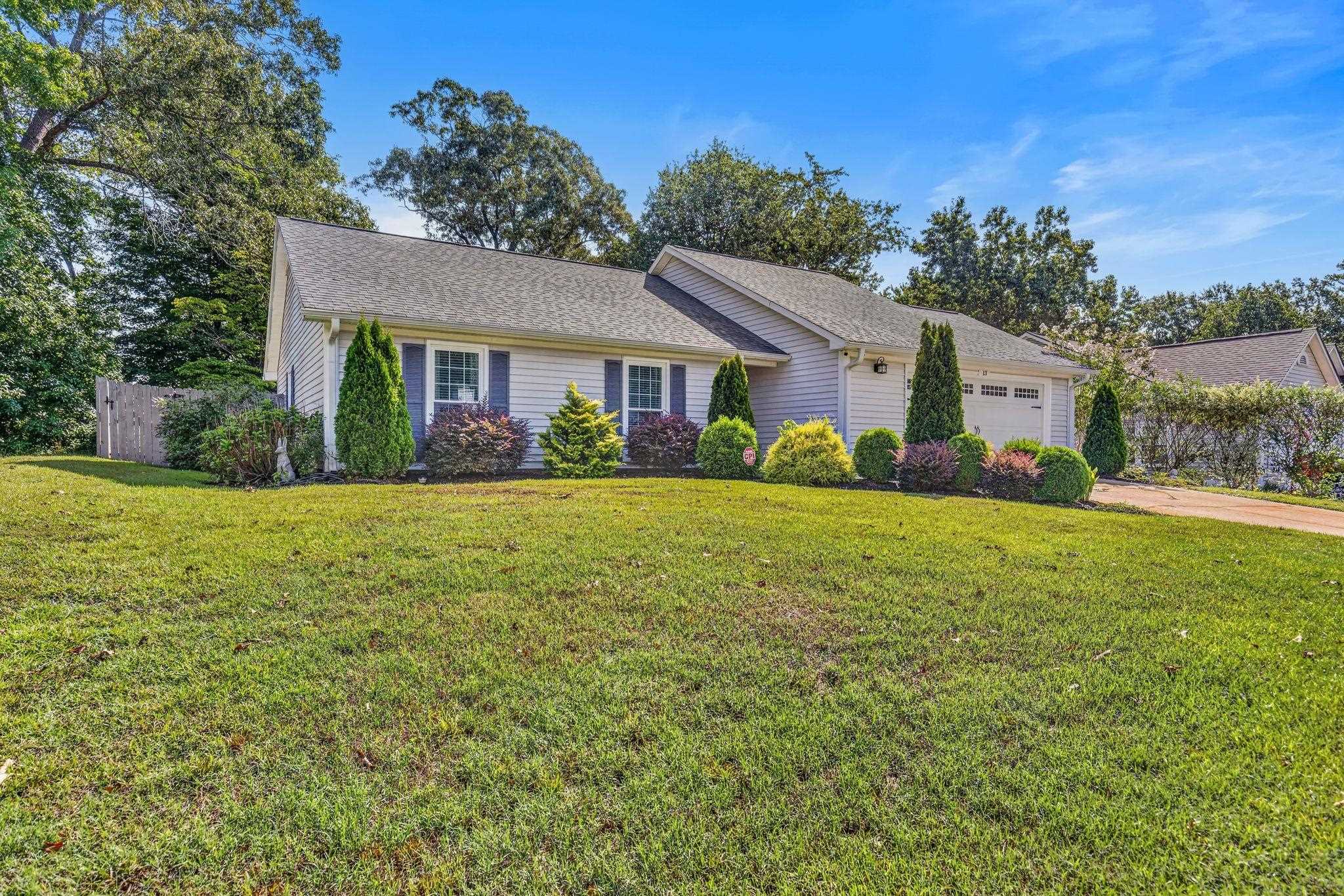 32nd image of 13 Chinaberry Ln, Simpsonville, SC 29680 | MLS# SPN340851