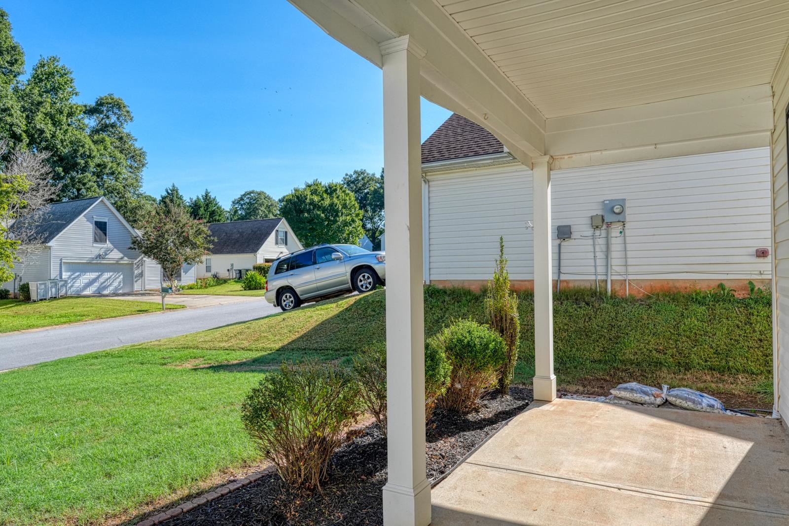 3rd image of 713 Bent Hollow Ct, Moore, SC 29369 | MLS# SPN340856