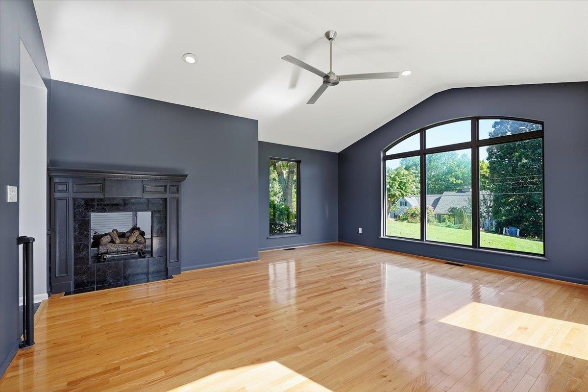 4th image of 219 Fairview Dr, Greenville, SC 29609 | MLS# SPN340870