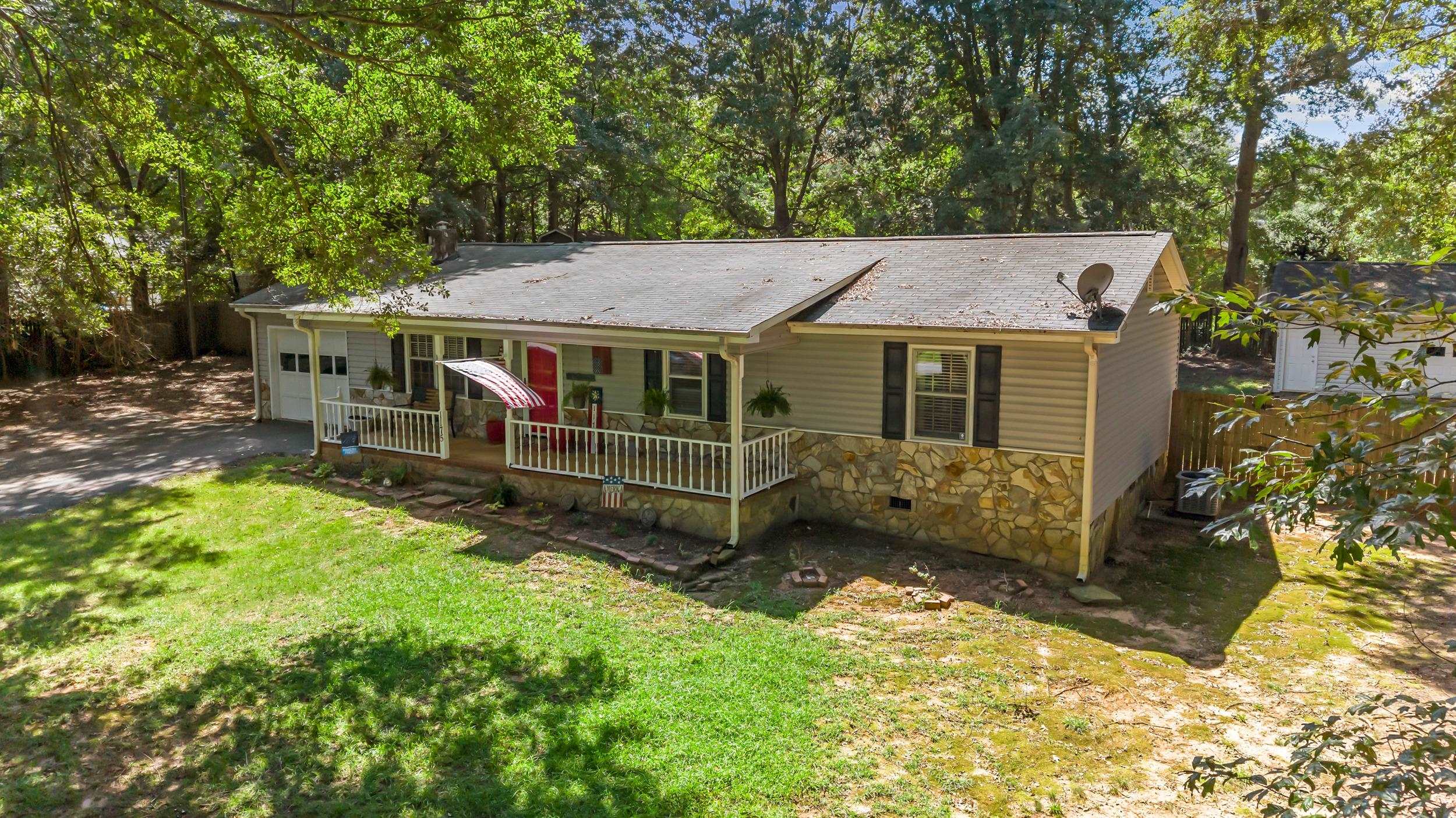 3rd image of 1175 Springdale Cir, Boiling Springs, SC 29316 | MLS# SPN340876