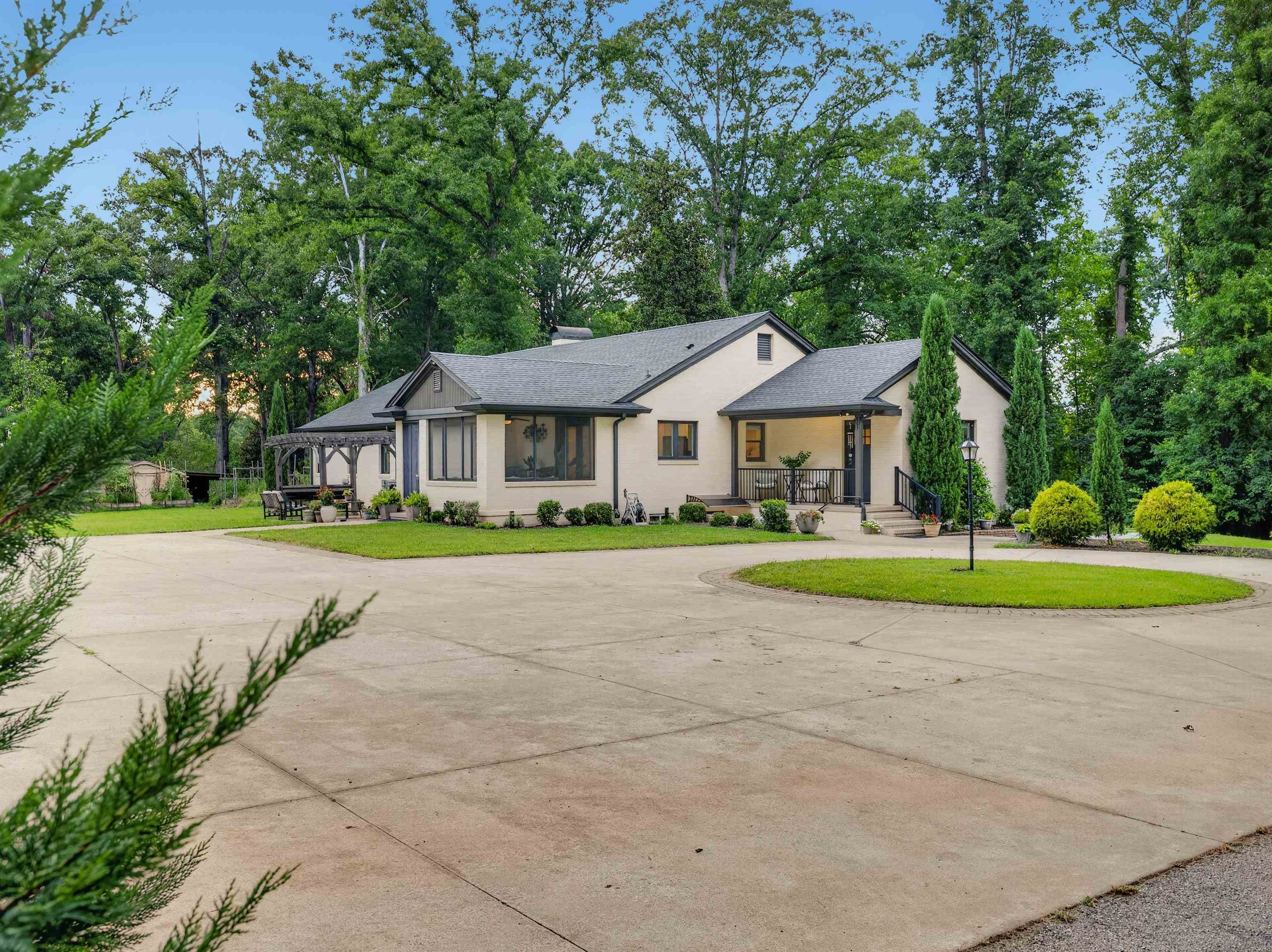 1st image of 1035 Wo Ezell Blvd, Spartanburg, SC 29301 | MLS# SPN340880