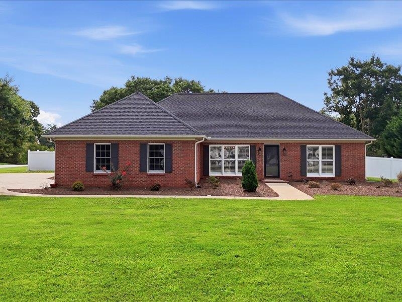 1st image of 233 Summerfield Rd, Moore, SC 29369 | MLS# SPN340891
