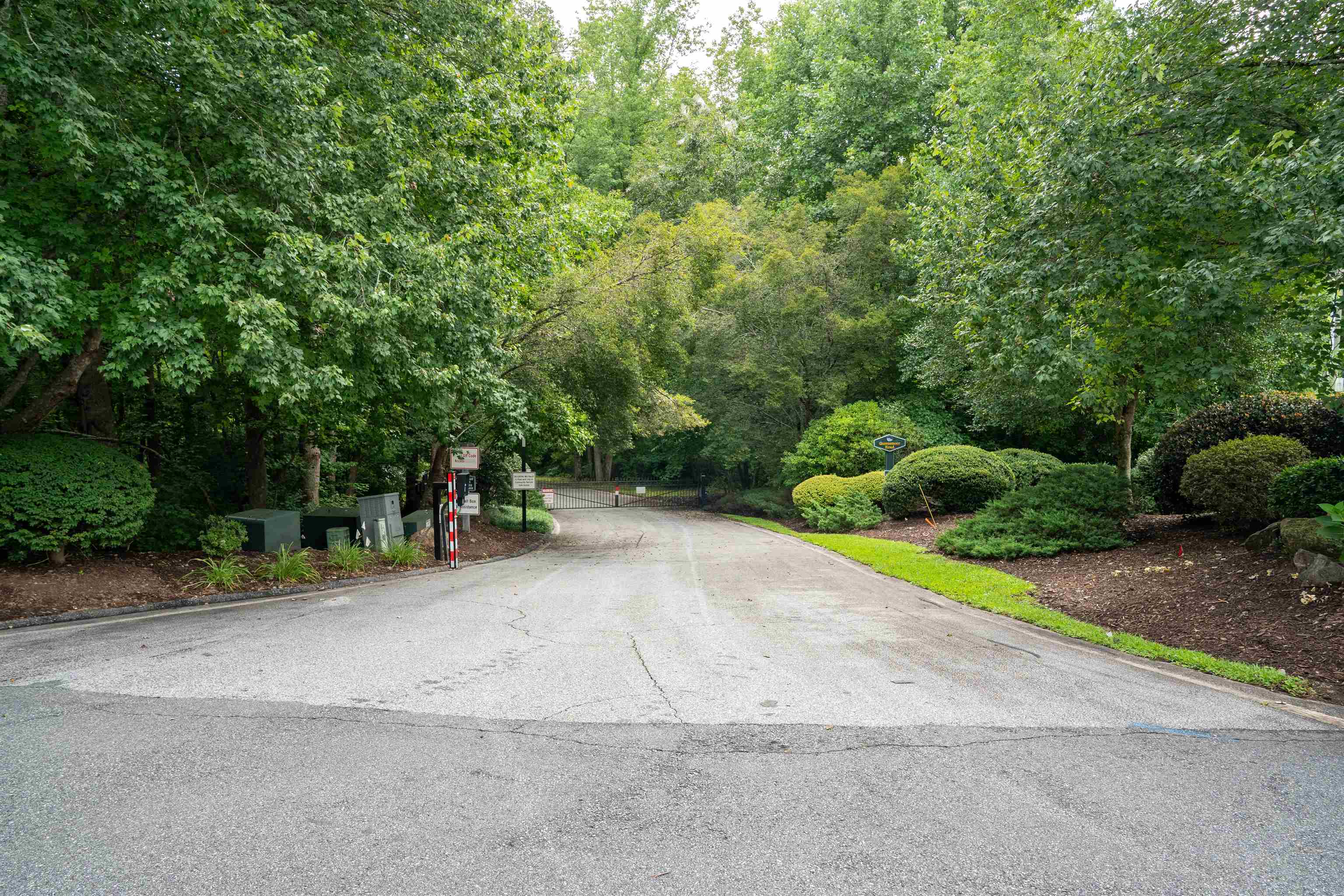3rd image of 12 Queensmoor Rd, Travelers Rest, SC 29690 | MLS# SPN340894