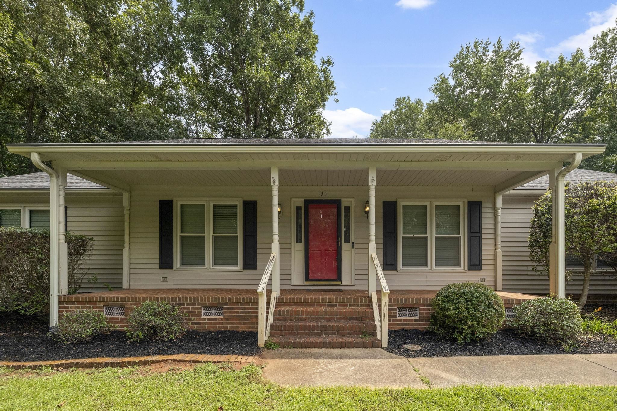 2nd image of 135 Mccarter Dr, Wellford, SC 29385 | MLS# SPN340946