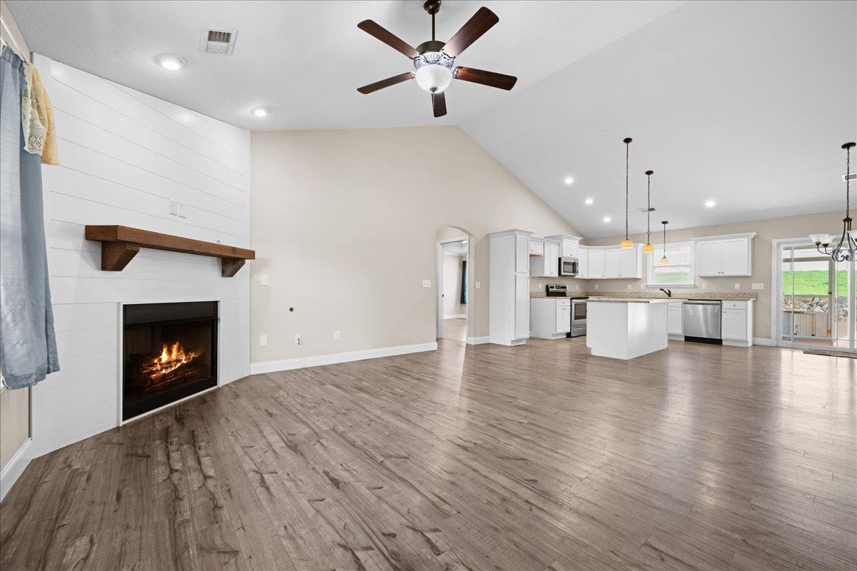 Photo 5 of Single family home for sale at 176 Coleman Rd, Wellford, SC 29385 | MLS# SPN341267 | Listing updated on 2026-09-03