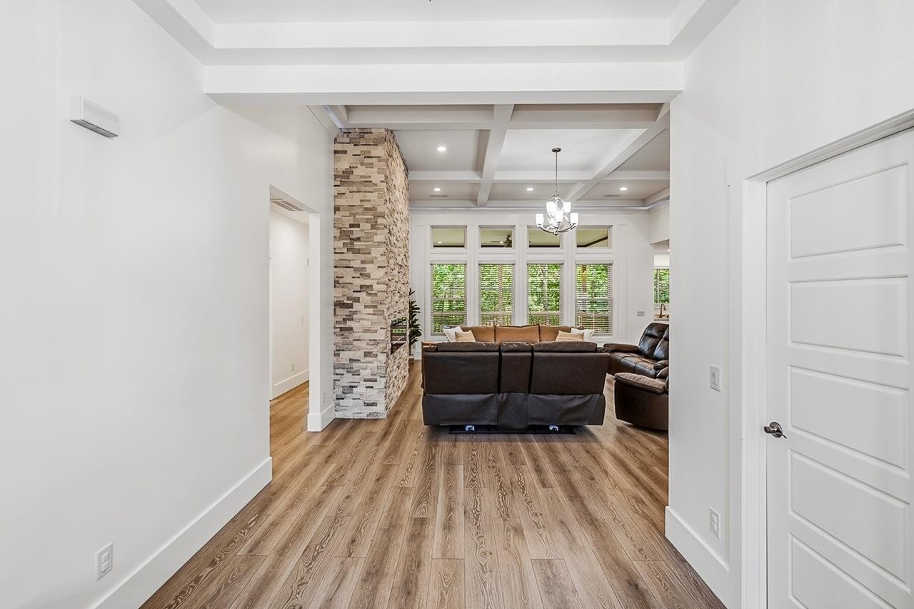 Photo 2 of Single family home for sale at 425 Cross Vine Way, Campobello, SC 29322 | MLS# SPN341279 | Listing updated on 2026-09-05