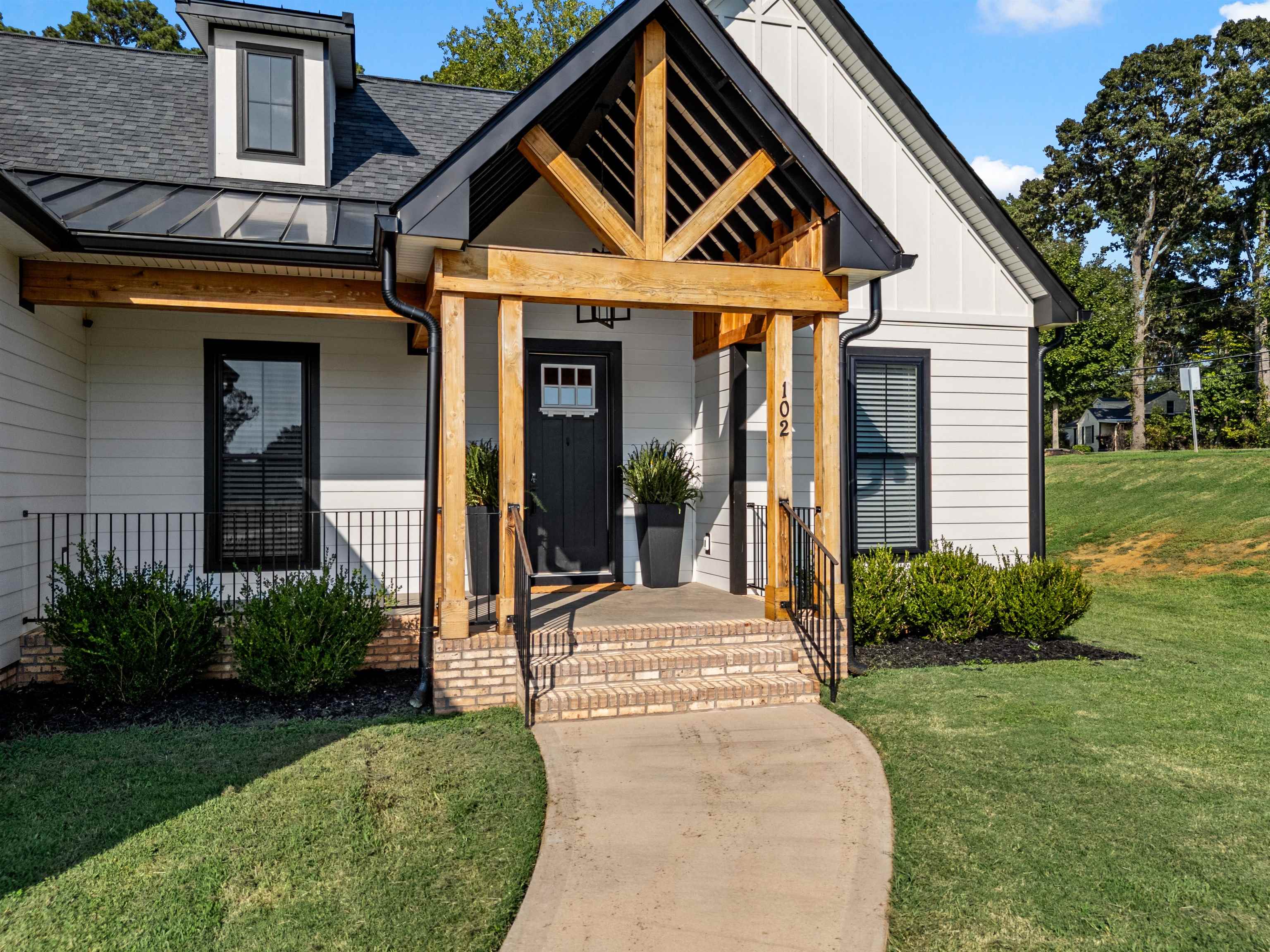 Photo 5 of Single family home for sale at 102 Mason Rd, Gaffney, SC 29340 | MLS# SPN341306 | Listing updated on 2026-09-05