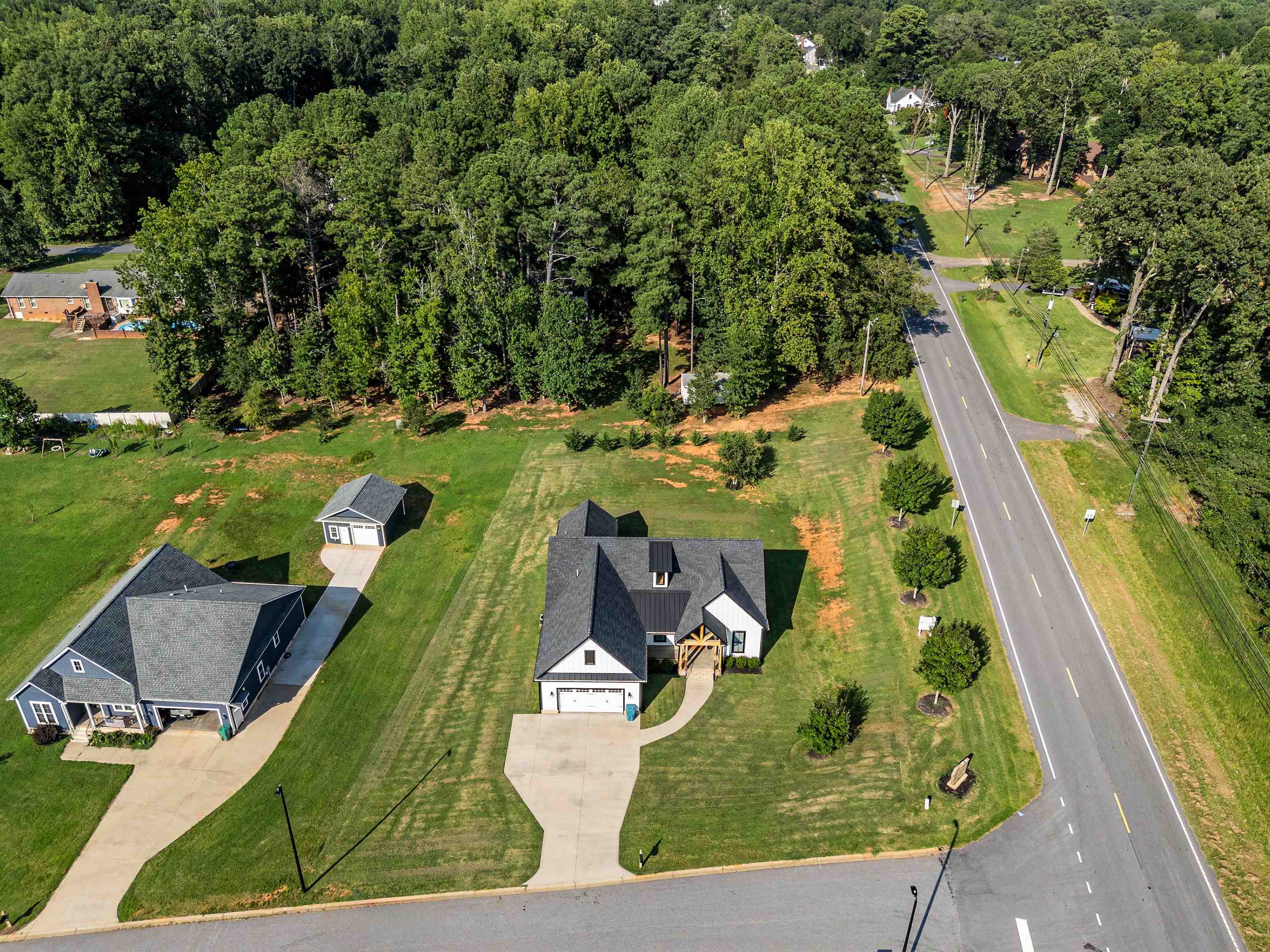 Photo 3 of Single family home for sale at 102 Mason Rd, Gaffney, SC 29340 | MLS# SPN341306 | Listing updated on 2026-09-05