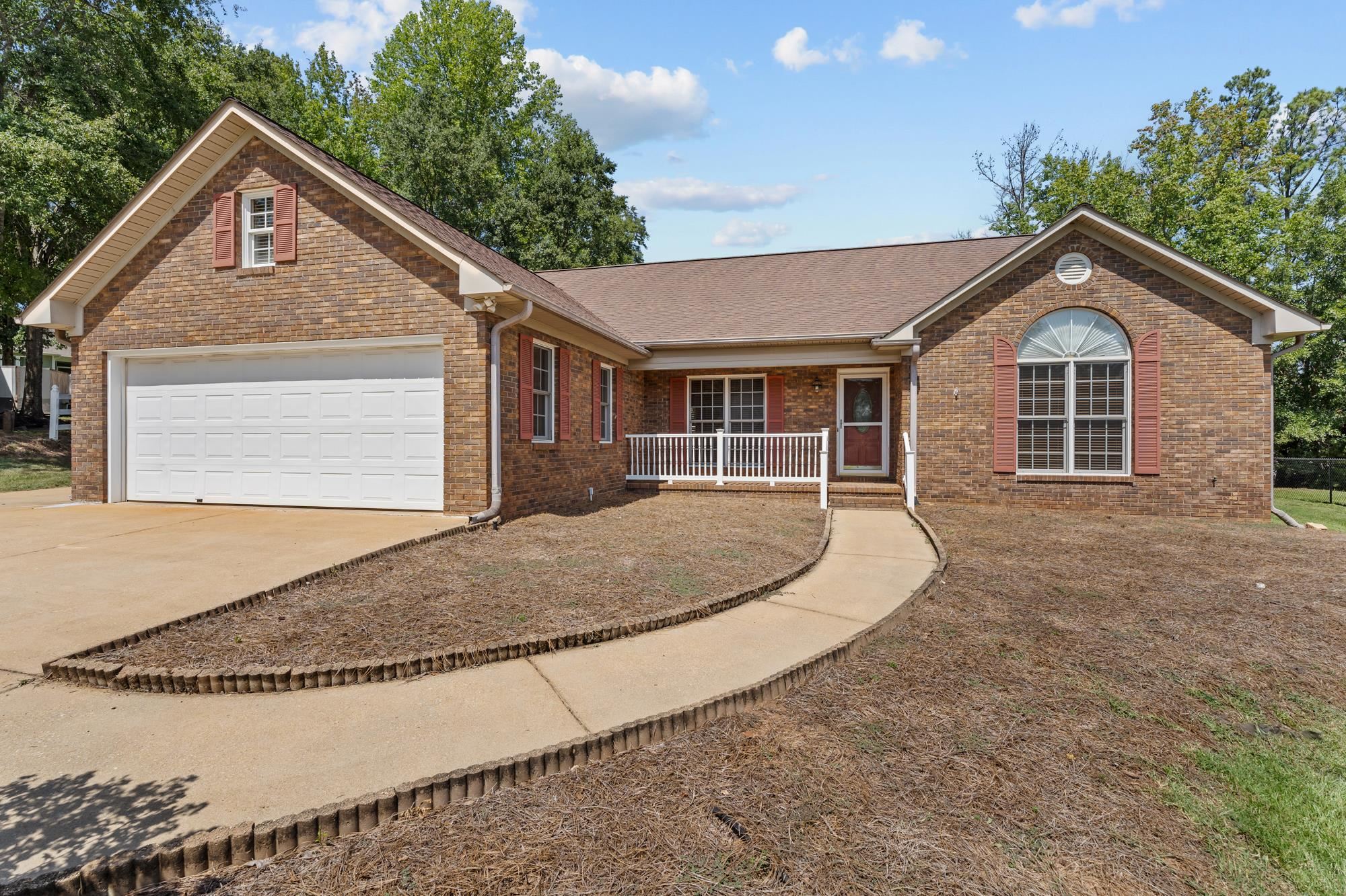Photo 1 of Single family home for sale at 168 S Lake Emory Dr, Inman, SC 29349 | MLS# SPN341307 | Listing updated on 2026-09-05