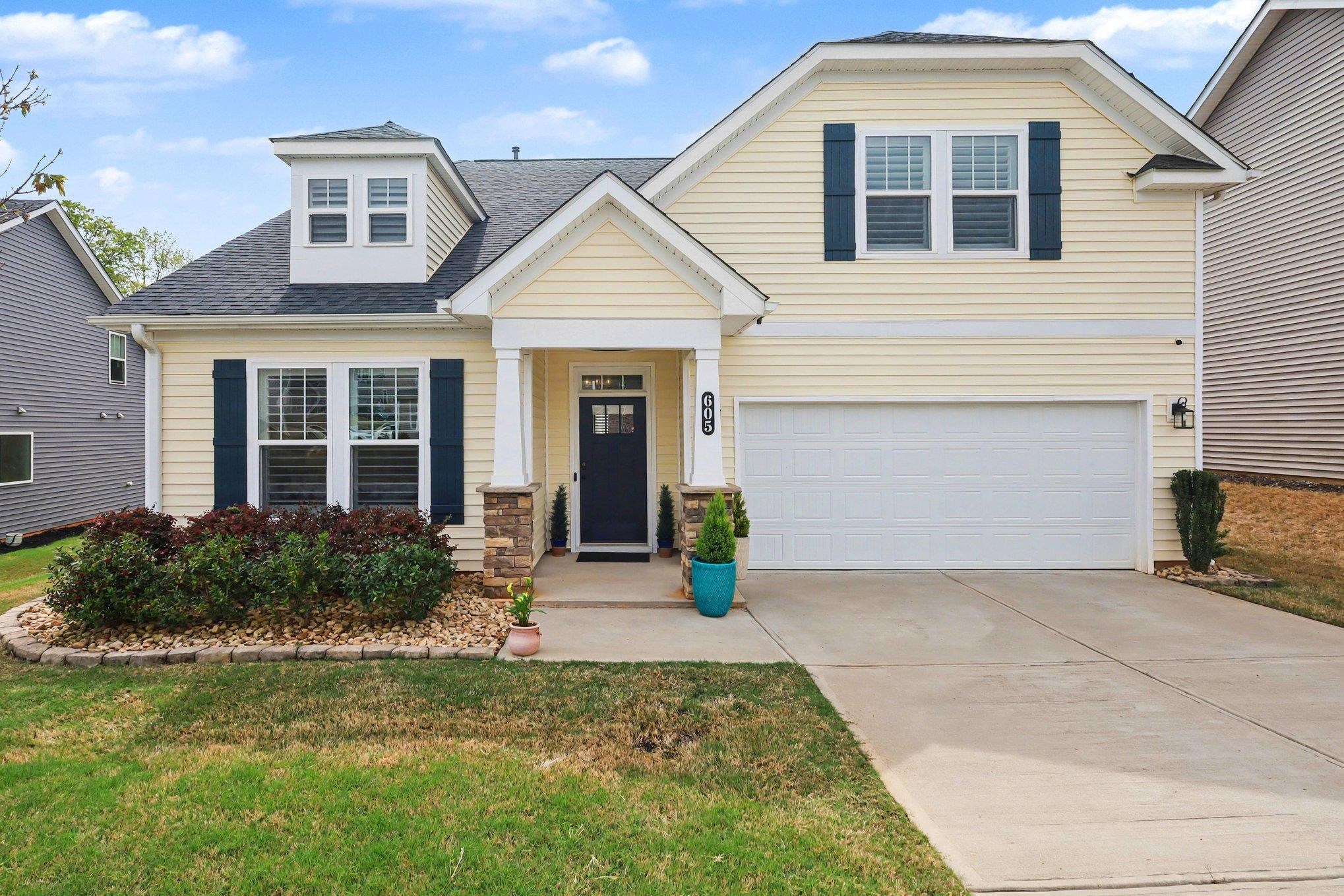 Photo 1 of Single family home for sale at 605 Sunwater Dr, Duncan, SC 29334 | MLS# SPN341324 | Listing updated on 2026-09-05