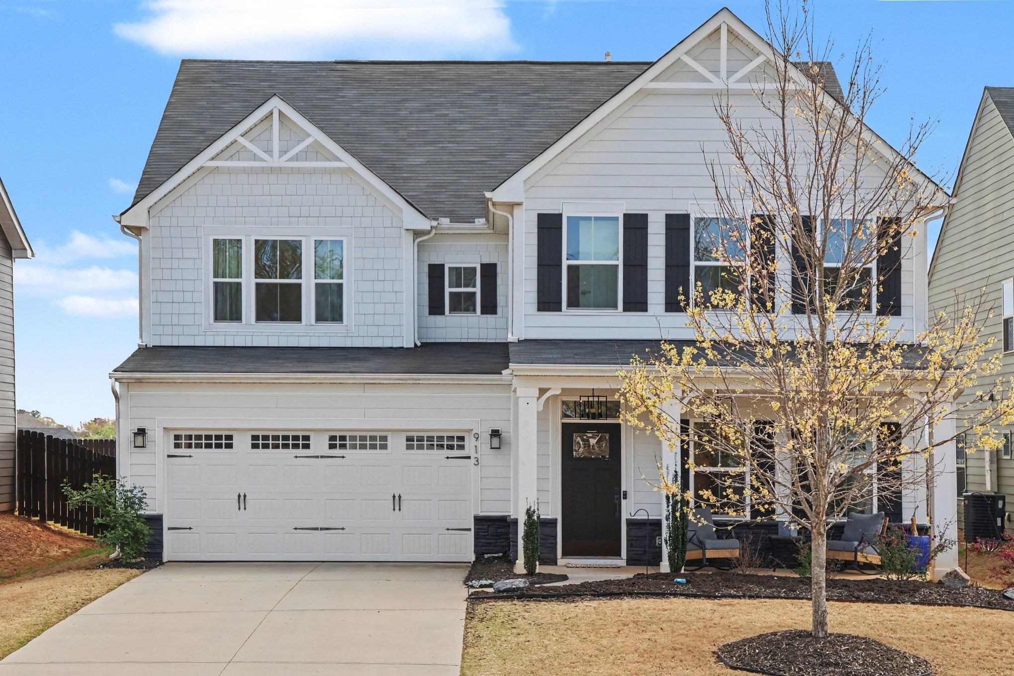 Photo 2 of Single family home for sale at 913 St Elmo's Ct, Duncan, SC 29334 | MLS# SPN341350 | Listing updated on 2026-09-05