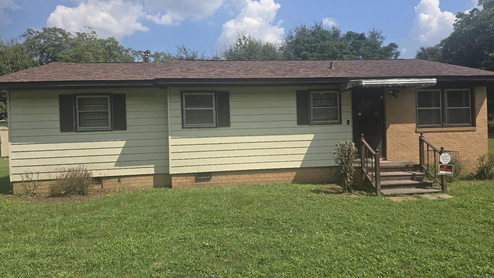 Photo 3 of Single family home for sale at 405 Chatham Ave, Gaffney, SC 29340 | MLS# SPN341357 | Listing updated on 2026-09-05