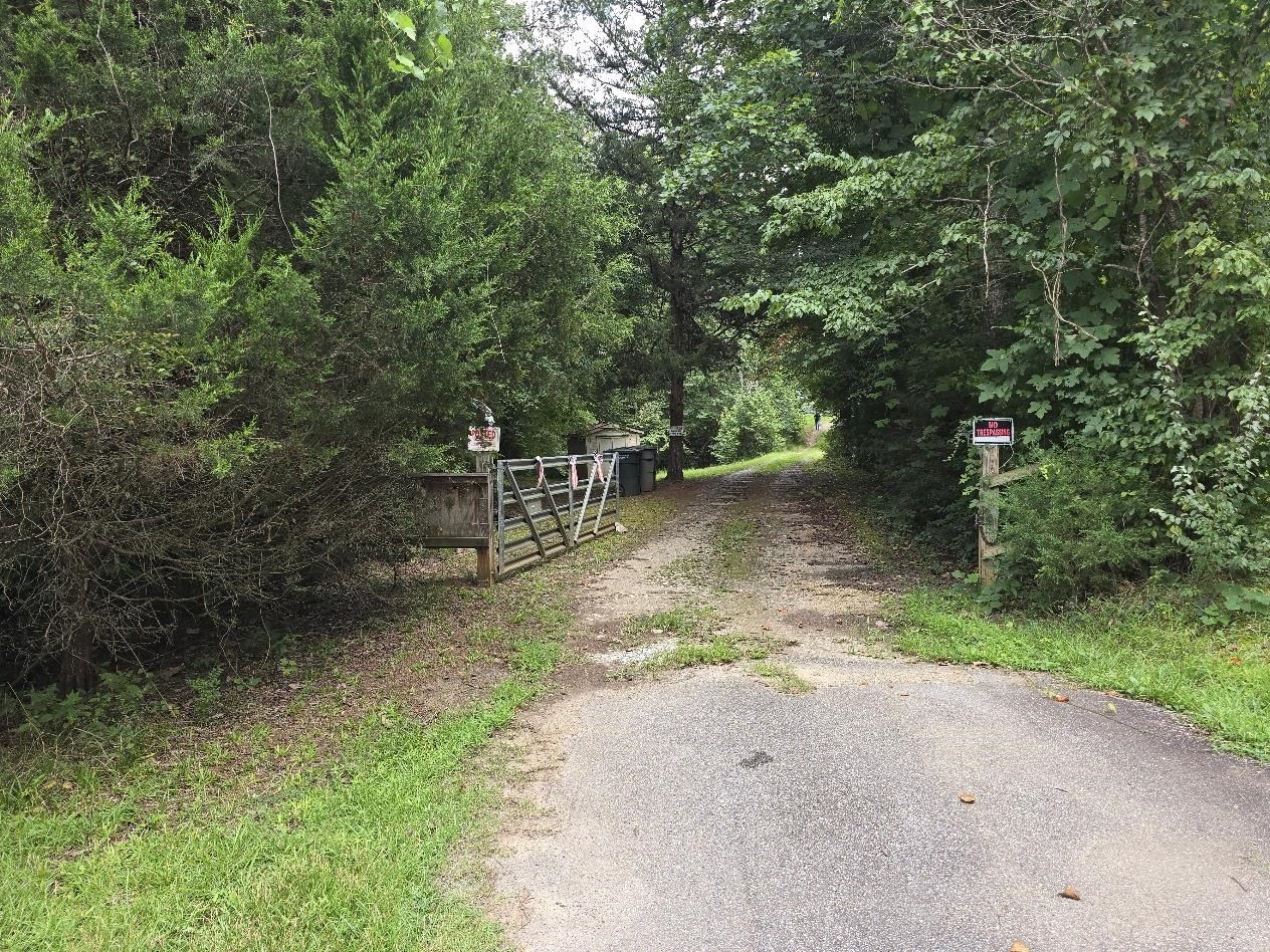 Photo 5 of Single family home for sale at 907 Pondfield Rd, Gaffney, SC 29340 | MLS# SPN341361 | Listing updated on 2026-09-05
