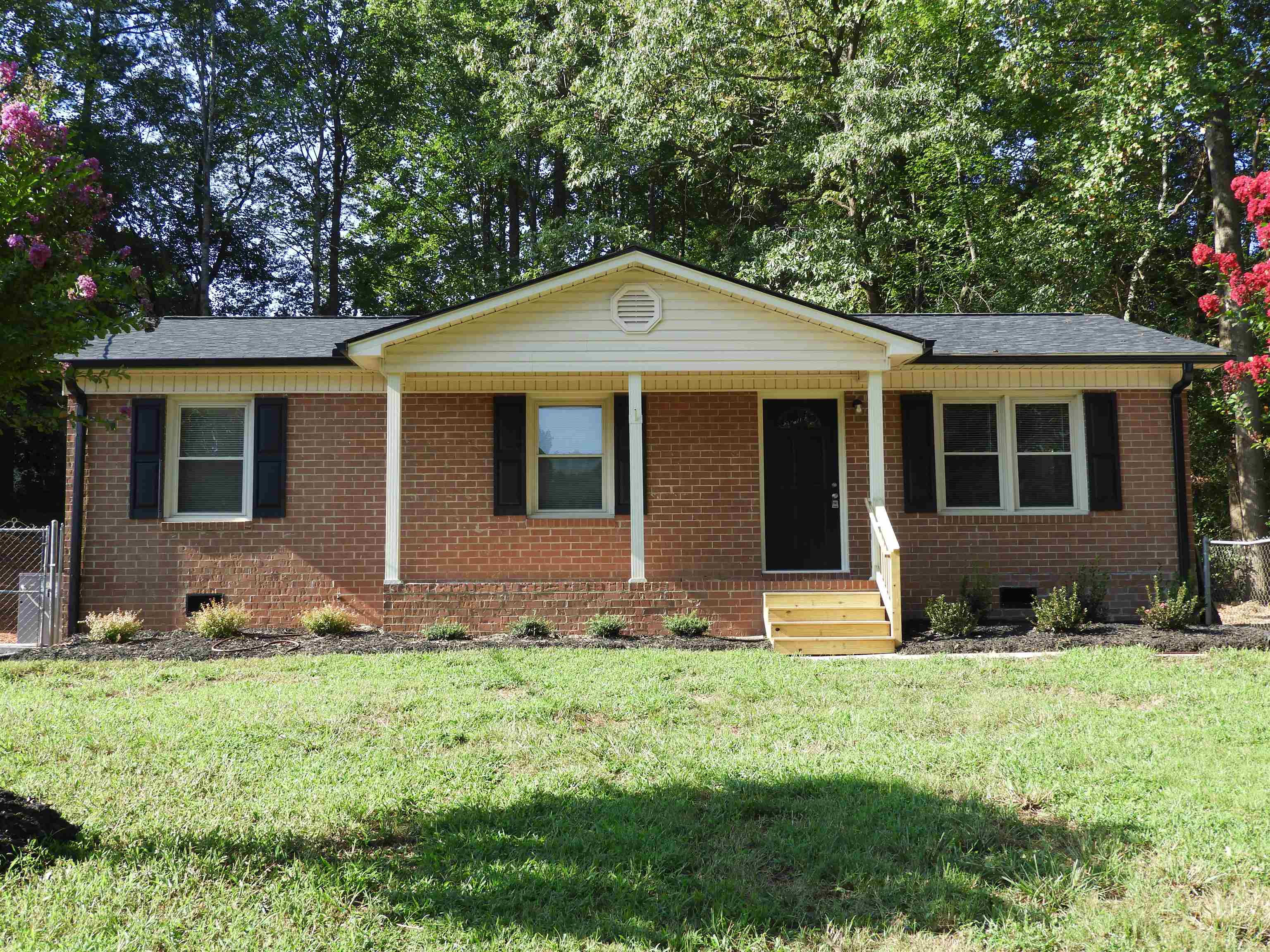 Photo 1 of Single family home for sale at 147 Crestmont Dr, Gaffney, SC 29340 | MLS# SPN341370 | Listing updated on 2026-09-05