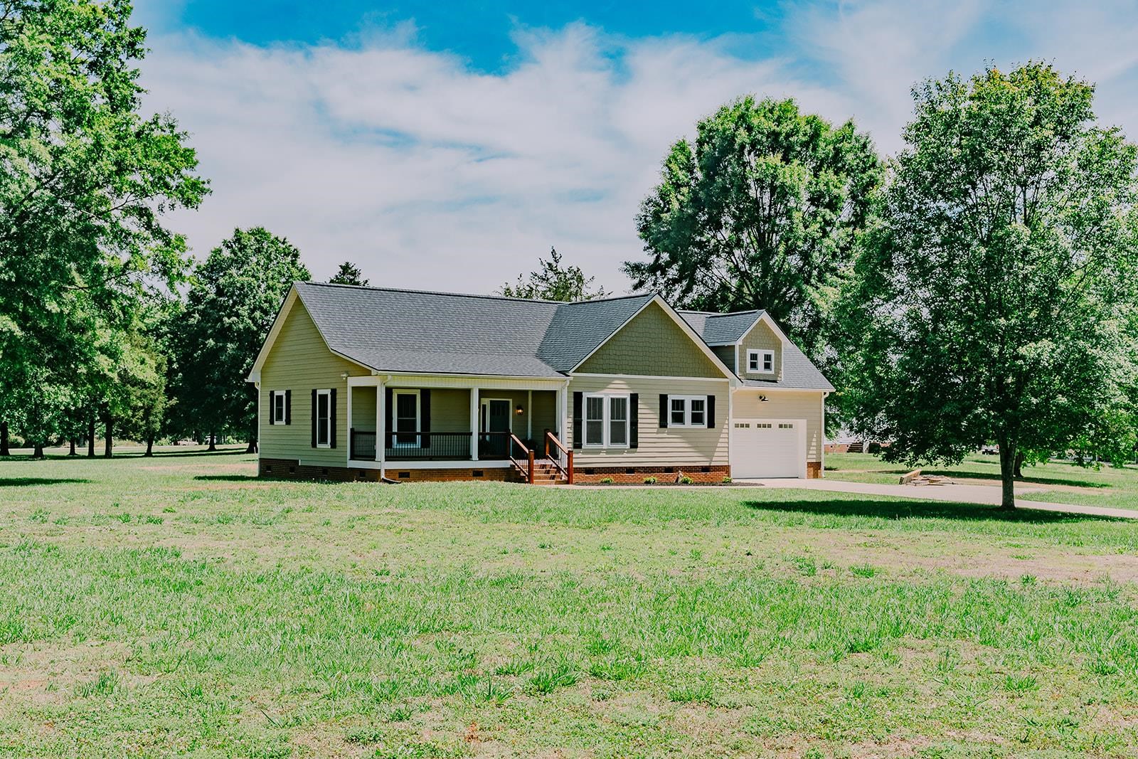 Photo 5 of Single family home for sale at 117 Humphries Cir, Gaffney, SC 29341 | MLS# SPN341401 | Listing updated on 2026-09-05
