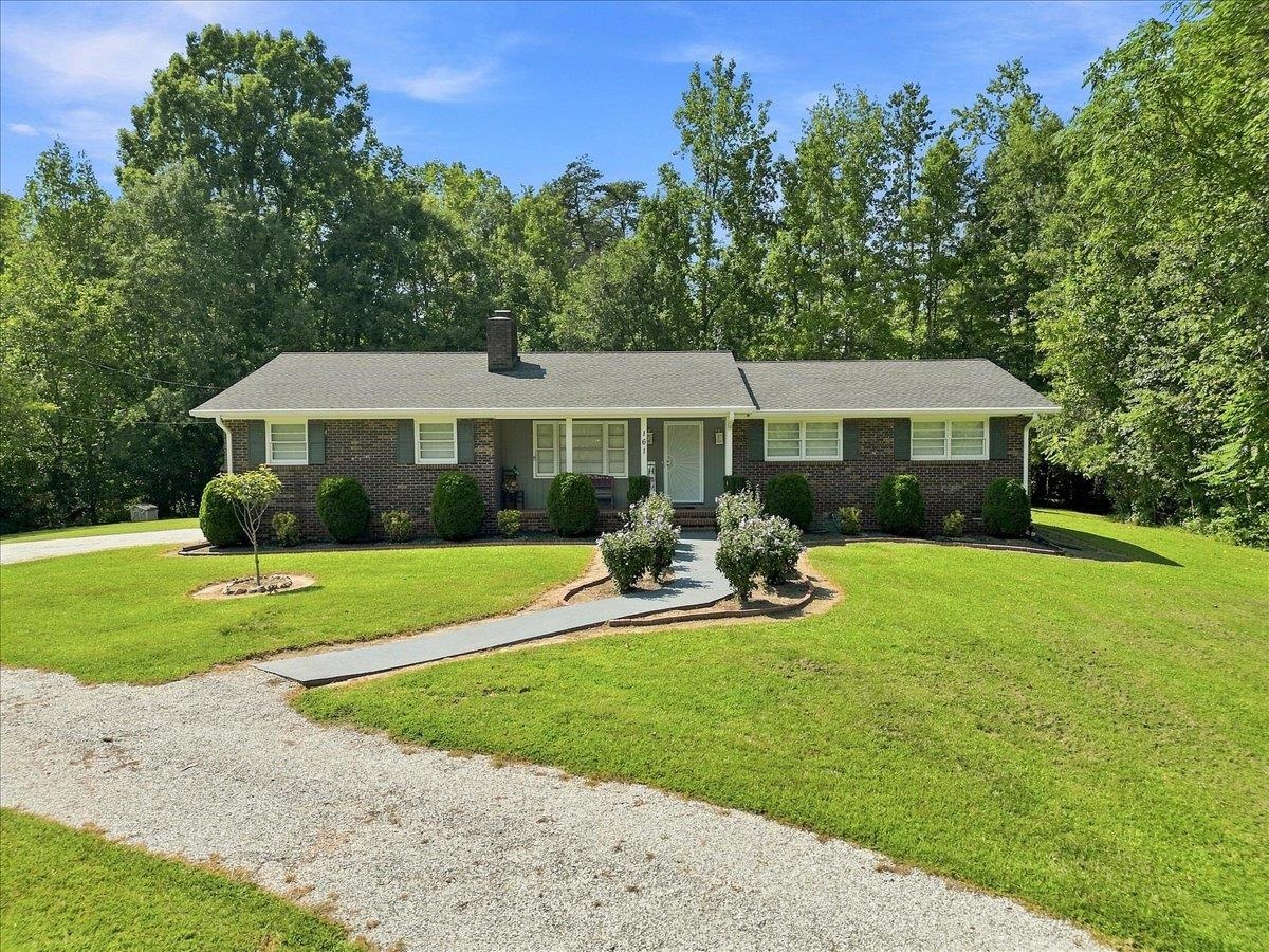 Photo 1 of Single family home for sale at 161 Moore Rd, Spartanburg, SC 29302 | MLS# SPN341411 | Listing updated on 2026-09-05